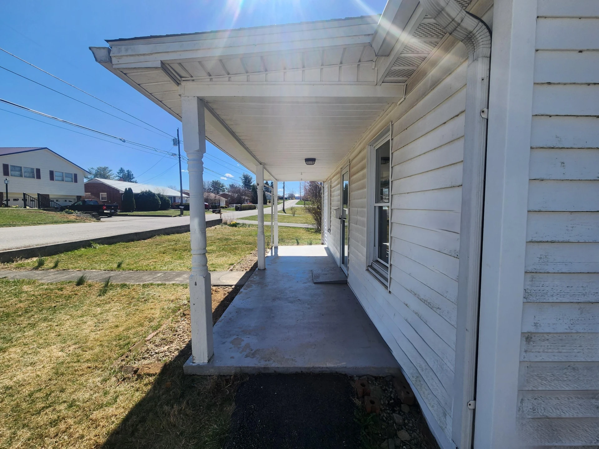 365 Clearview DR - Photo 8