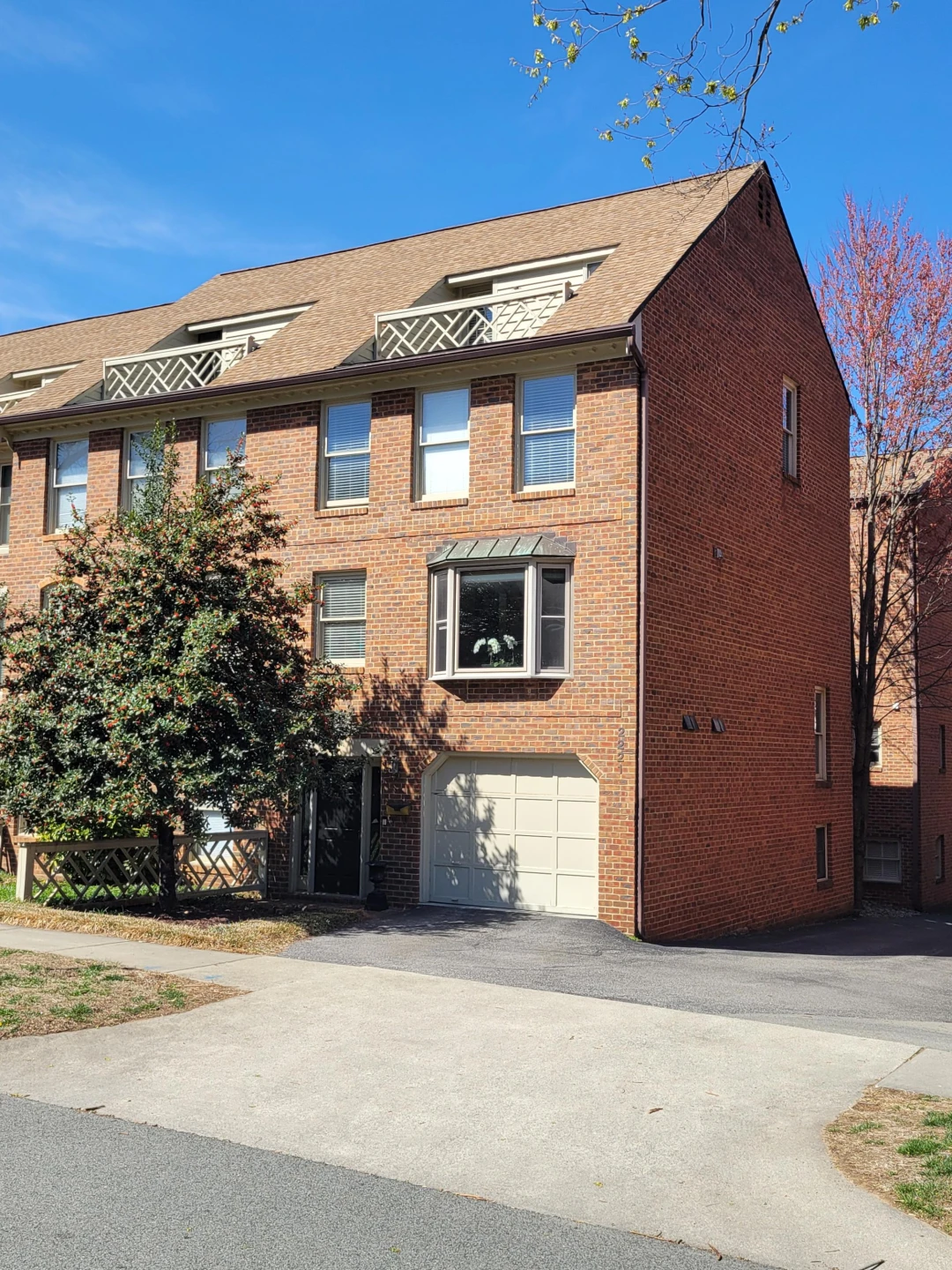 2221 Jefferson ST #2221A
