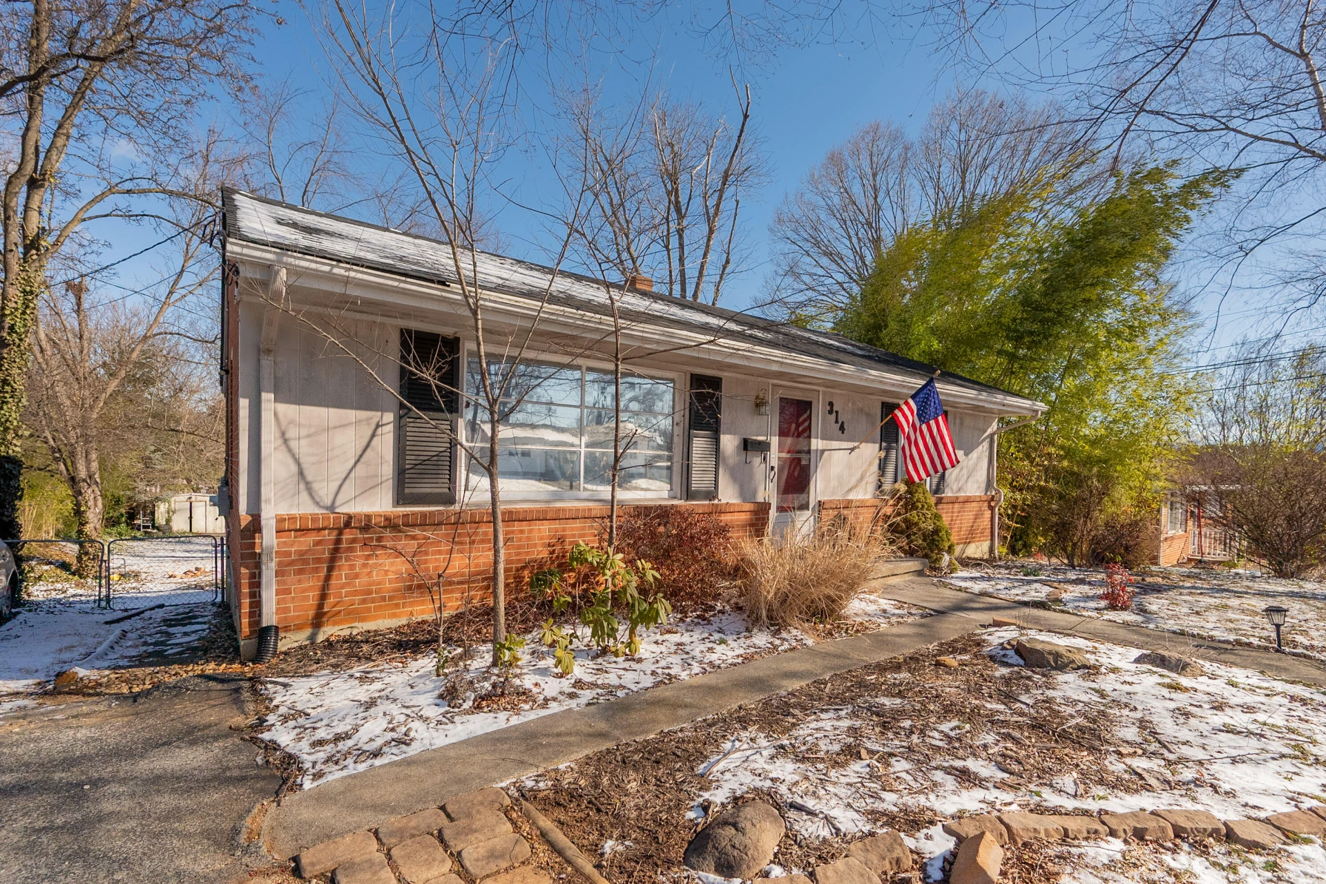 314 Preston AVE - Photo 6