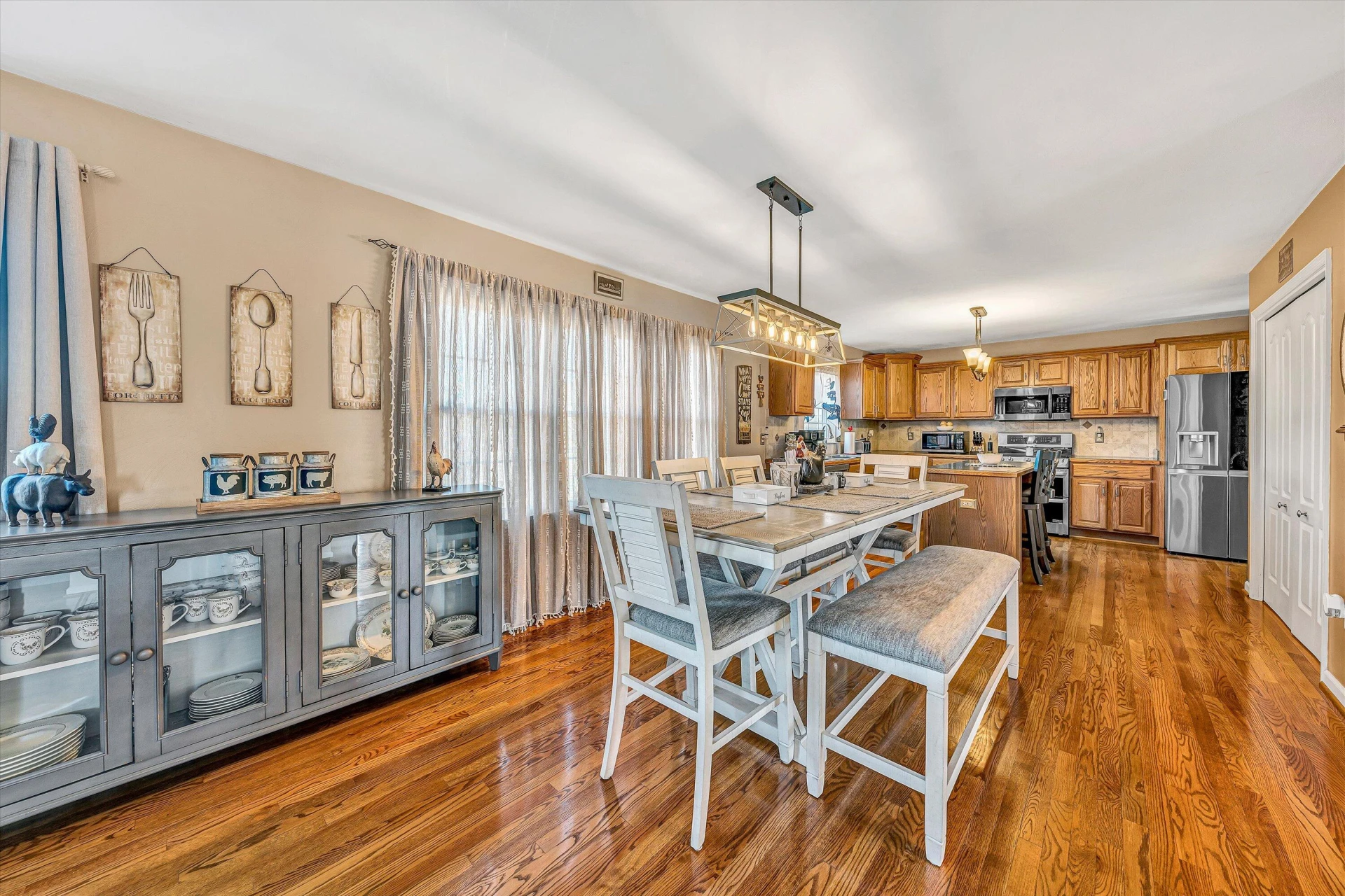 2816 Edgefield DR - Photo 11