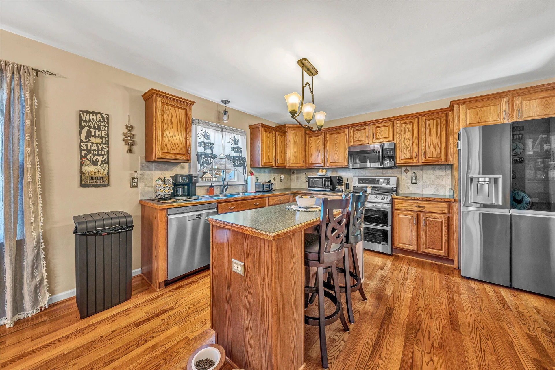 2816 Edgefield DR - Photo 13