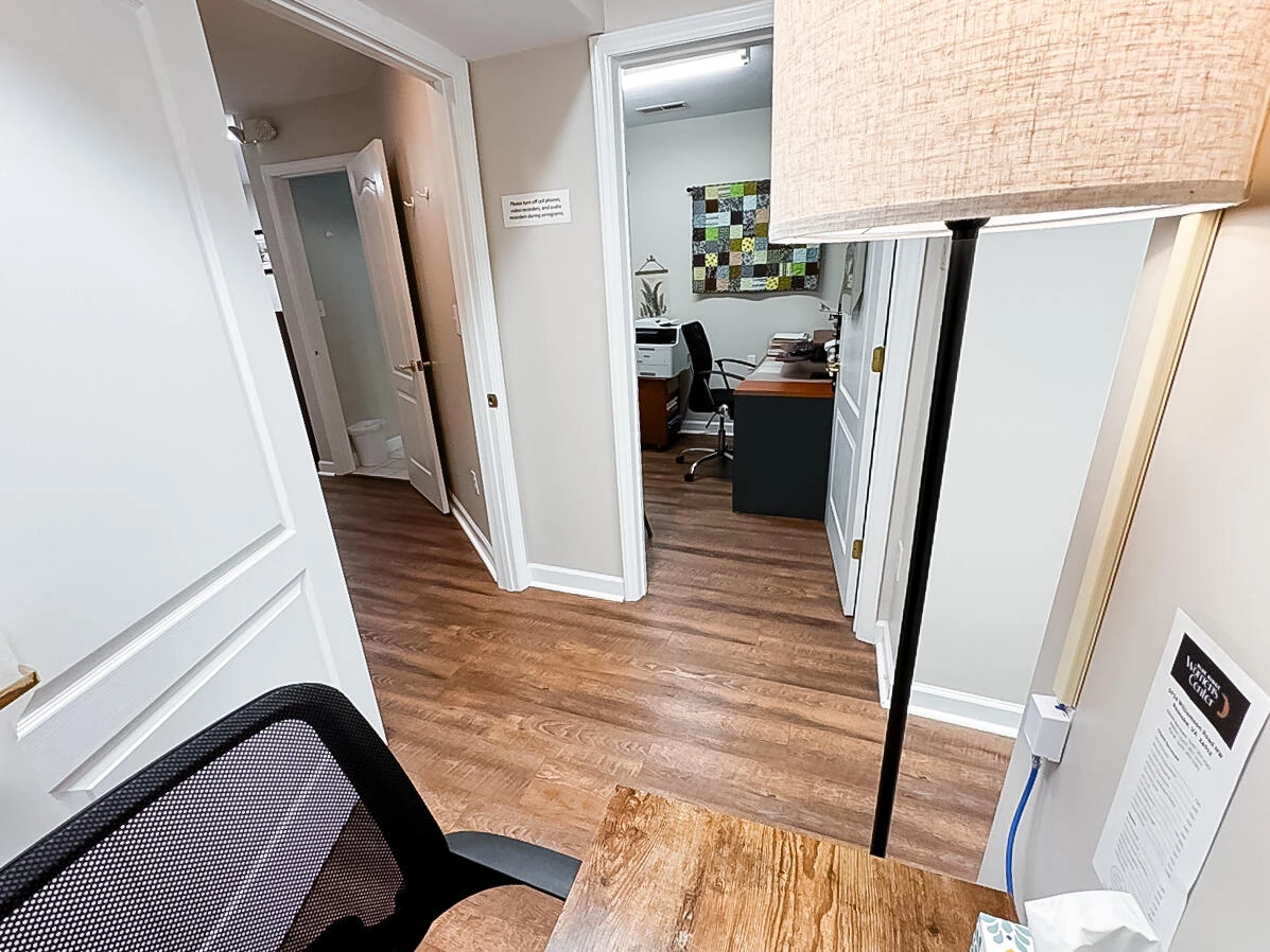 5034 Williamson RD - Photo 14
