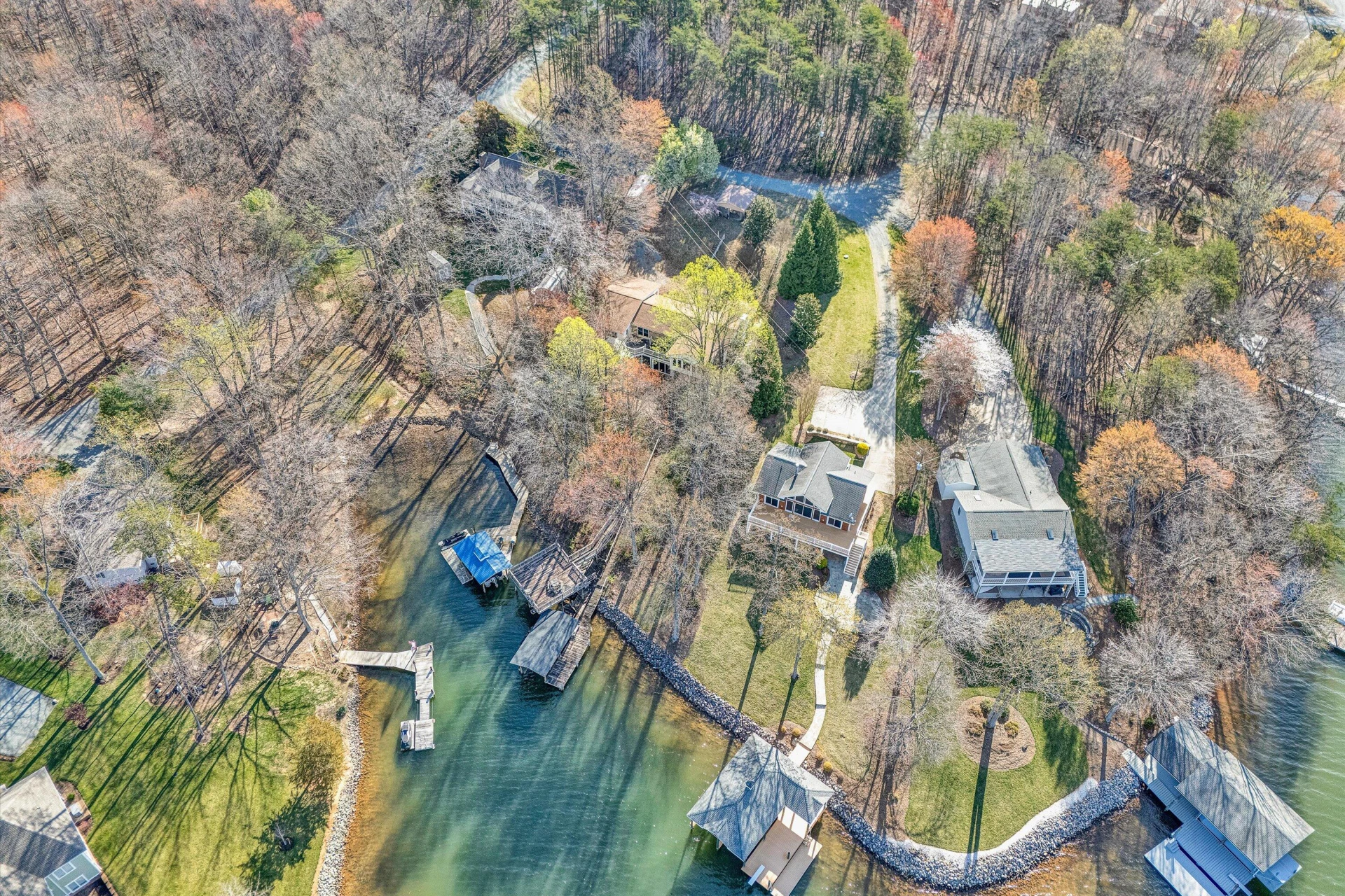 320 Fingerlake RD - Photo 3