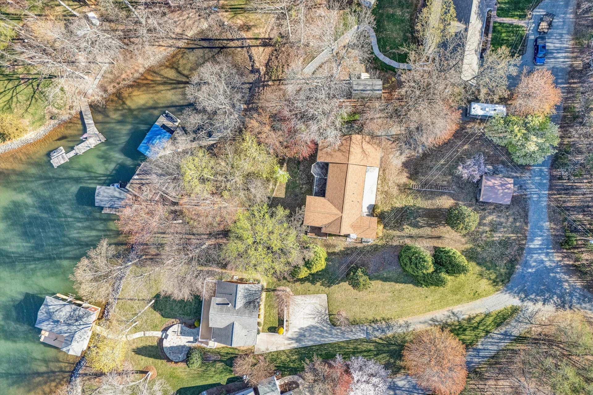 320 Fingerlake RD - Photo 4