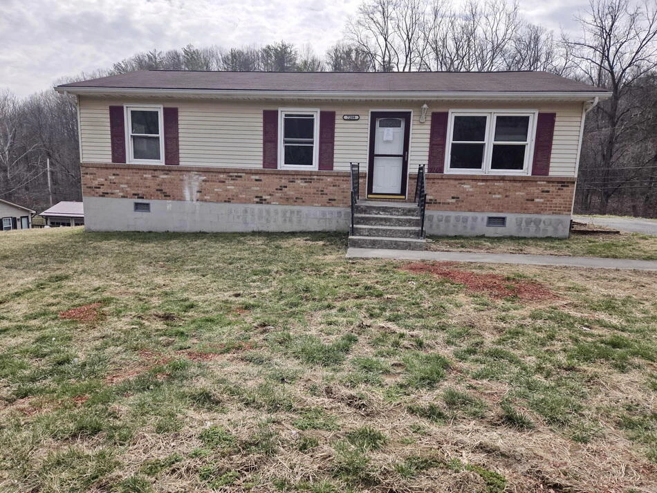 7208 BENT MOUNTAIN RD