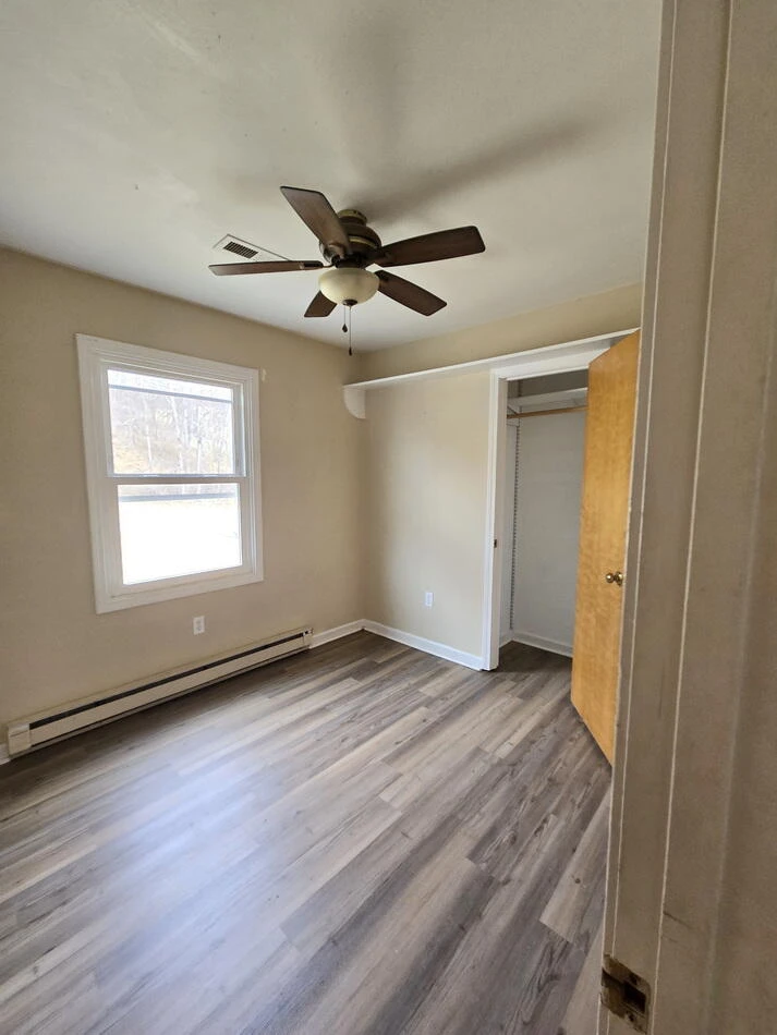 7208 BENT MOUNTAIN RD - Photo 8