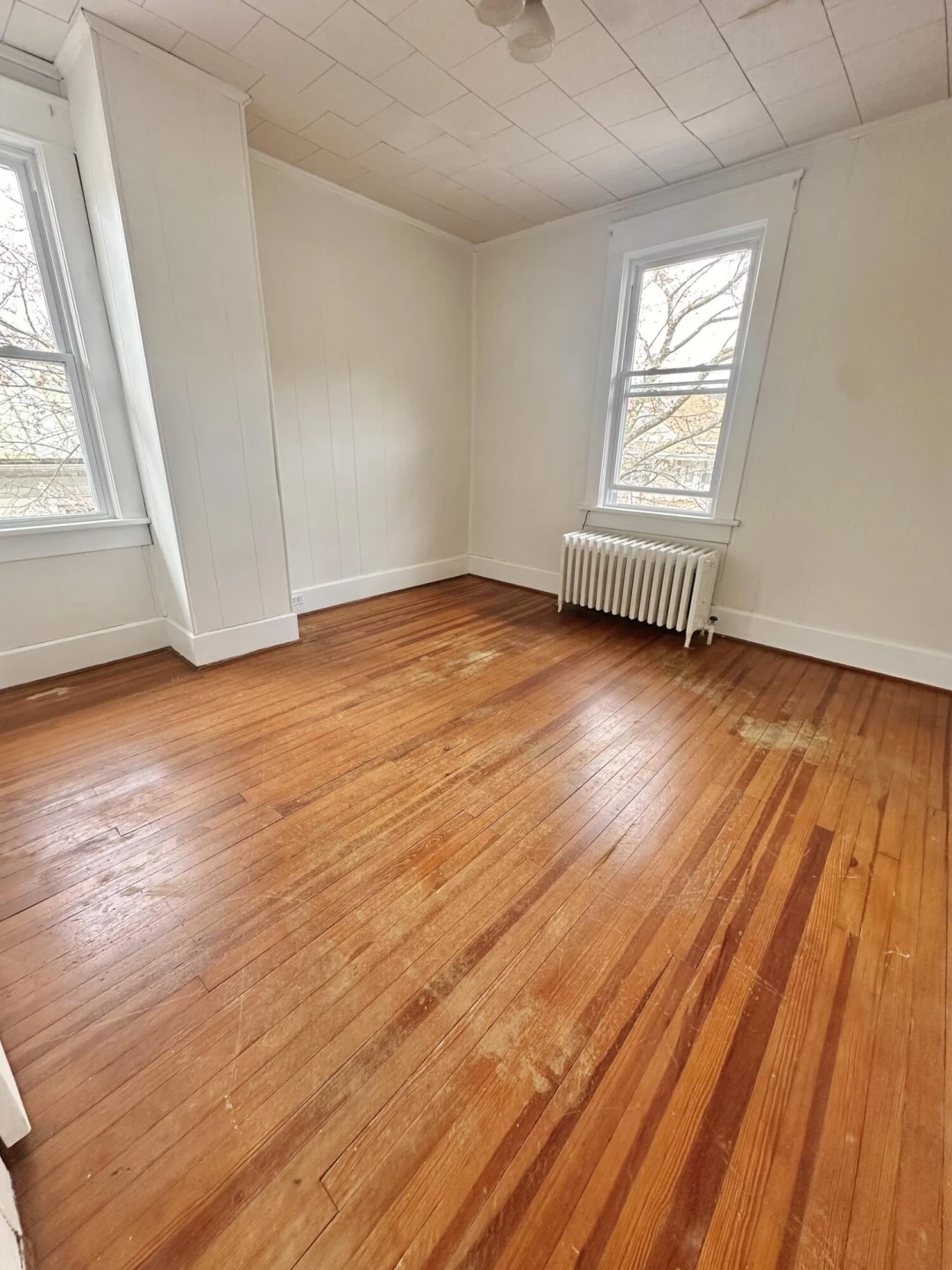 513 Court ST - Photo 18