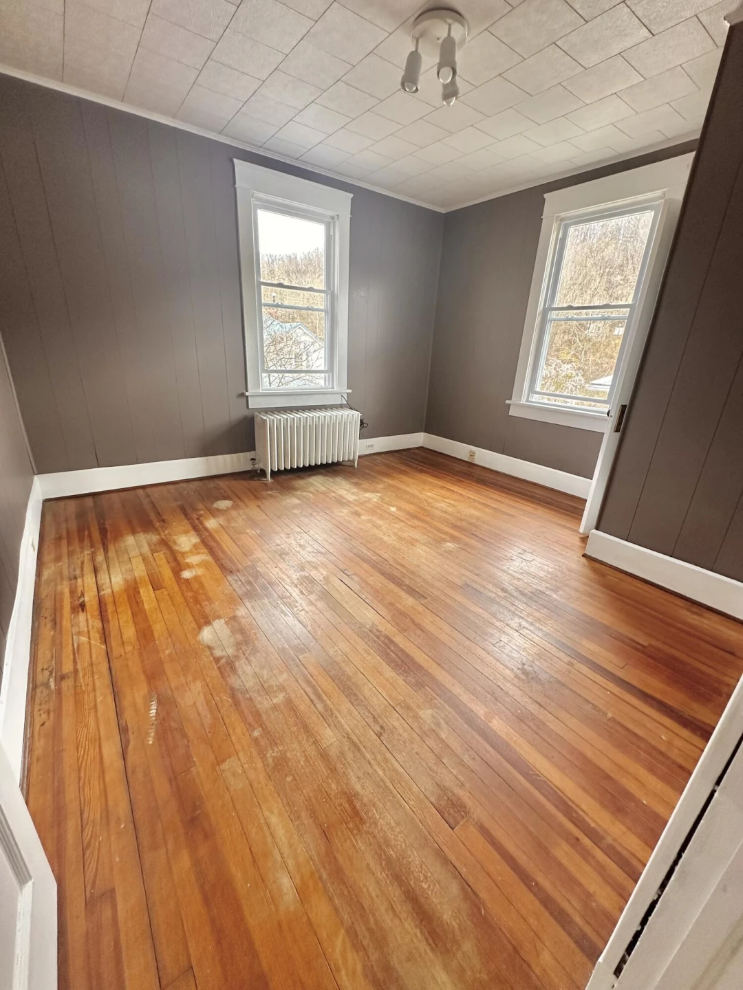 513 Court ST - Photo 19
