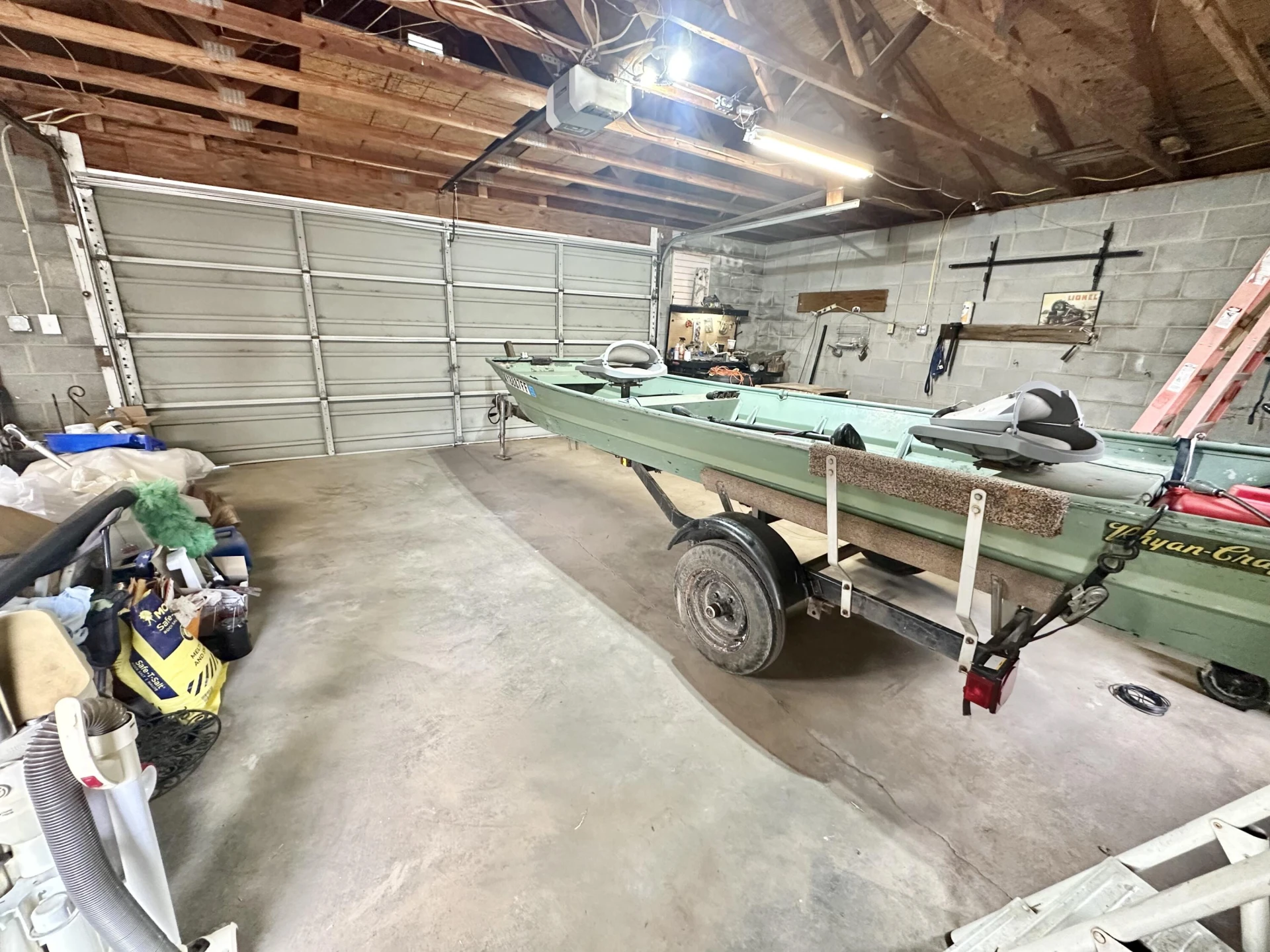 513 Court ST - Photo 31
