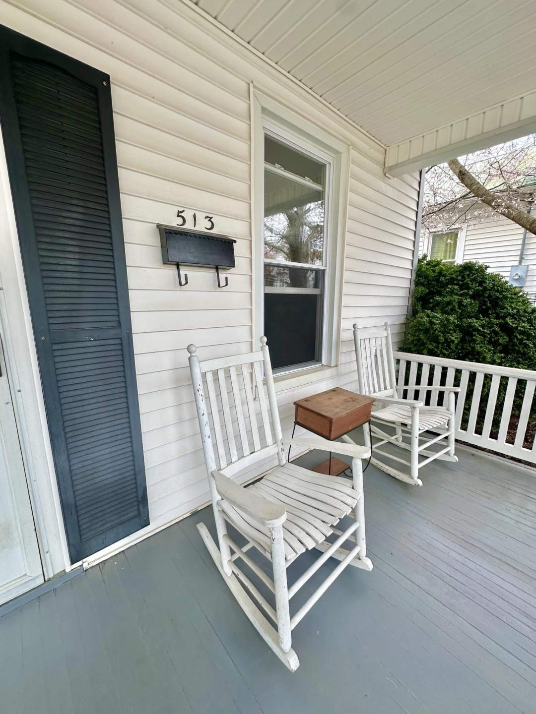 513 Court ST - Photo 6