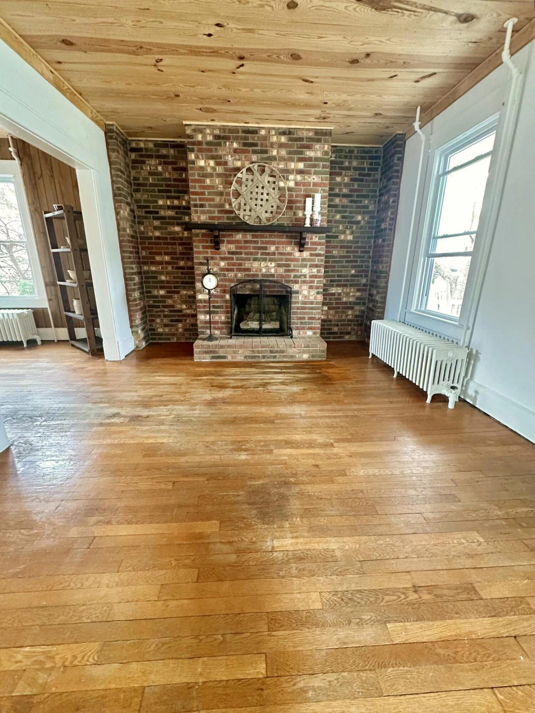 513 Court ST - Photo 8