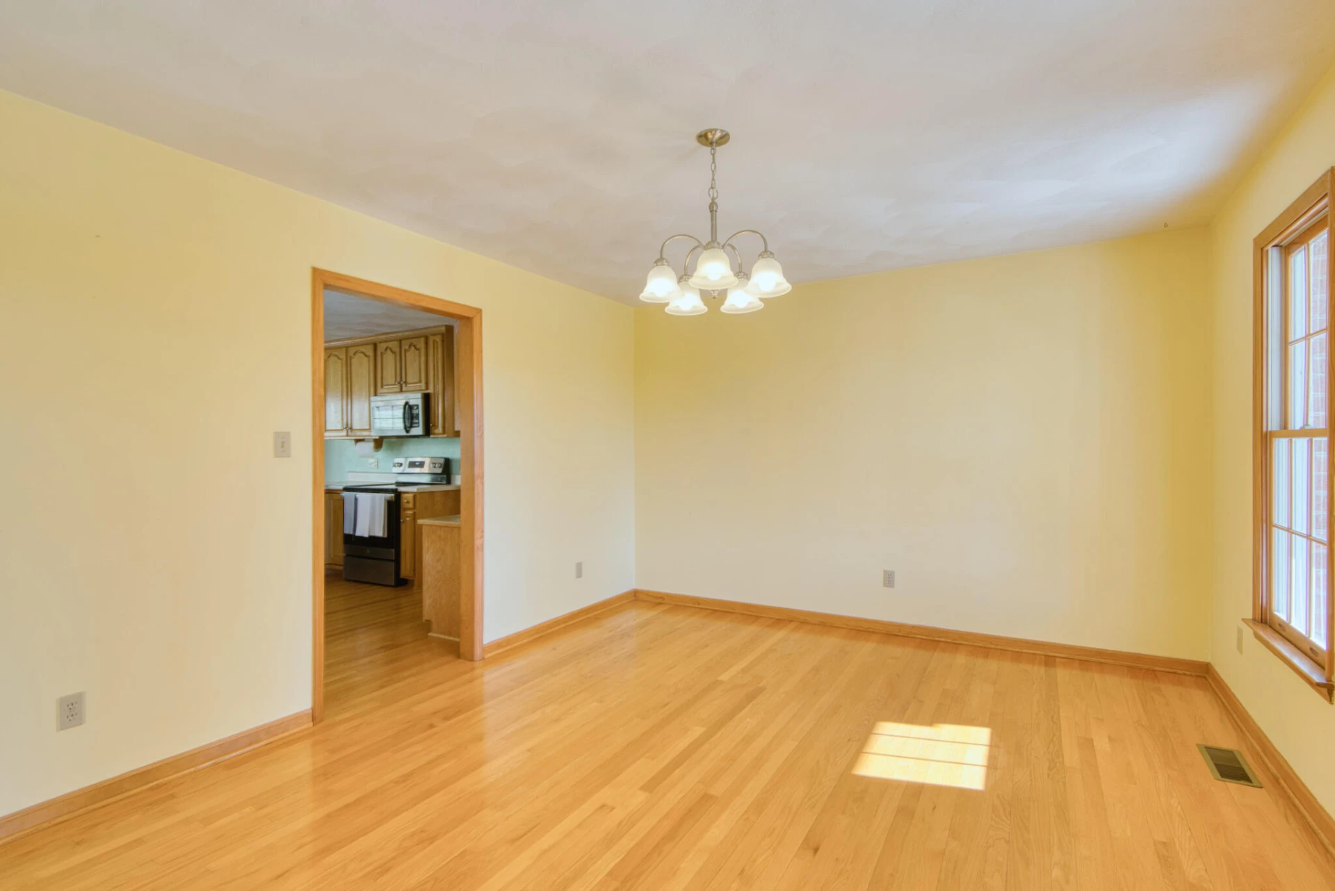 195 Showalter RD - Photo 18