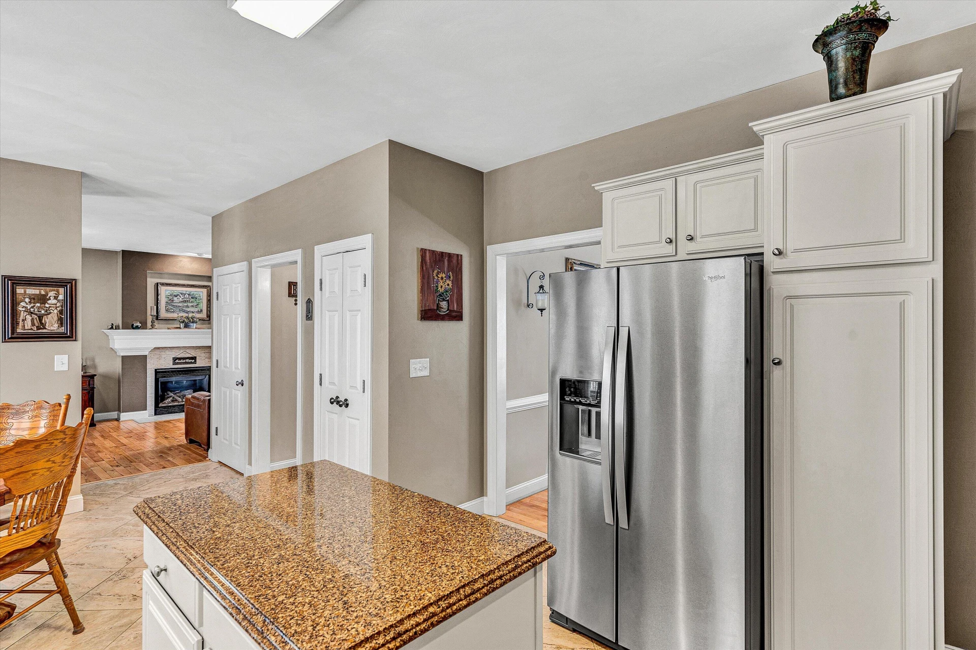 1230 Coronado DR - Photo 10