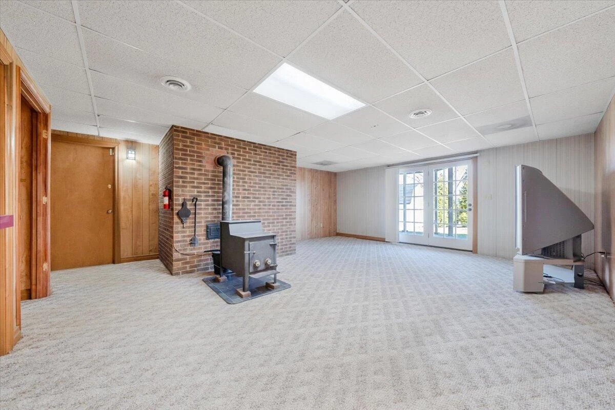 465 Summit Ridge RD - Photo 49