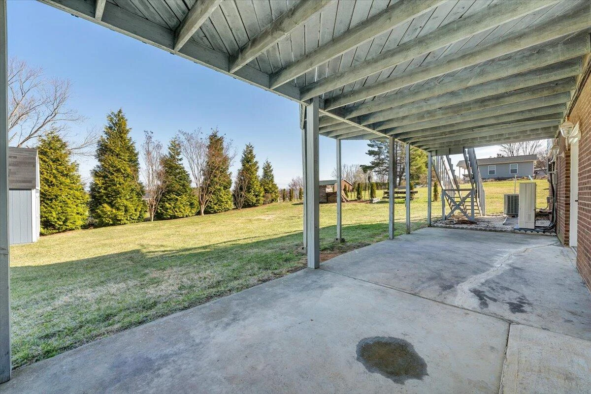 465 Summit Ridge RD - Photo 67