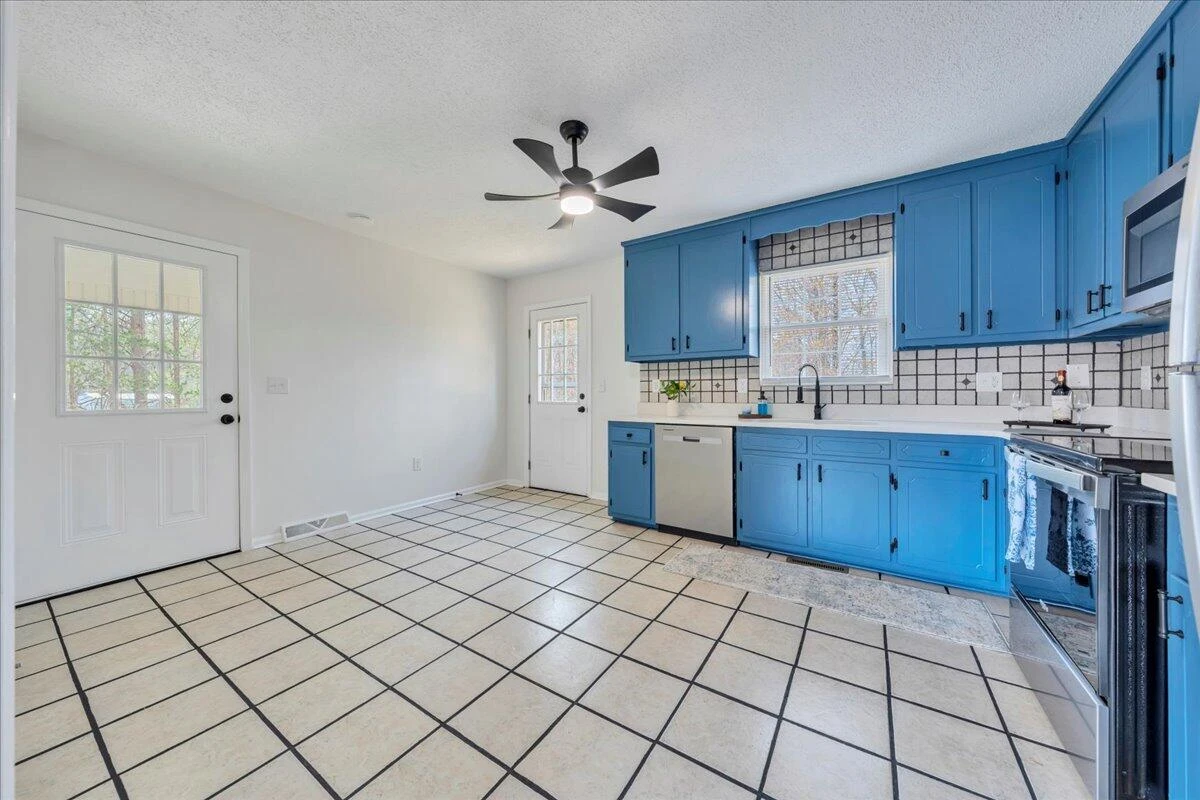 655 Flamingo RD - Photo 15