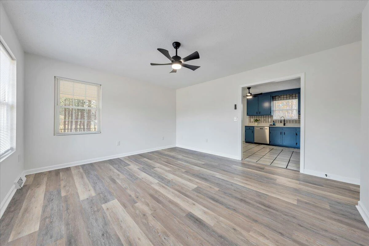 655 Flamingo RD - Photo 8
