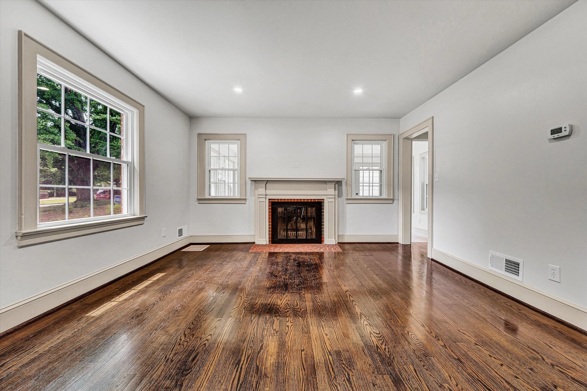 2619 Carolina AVE - Photo 10
