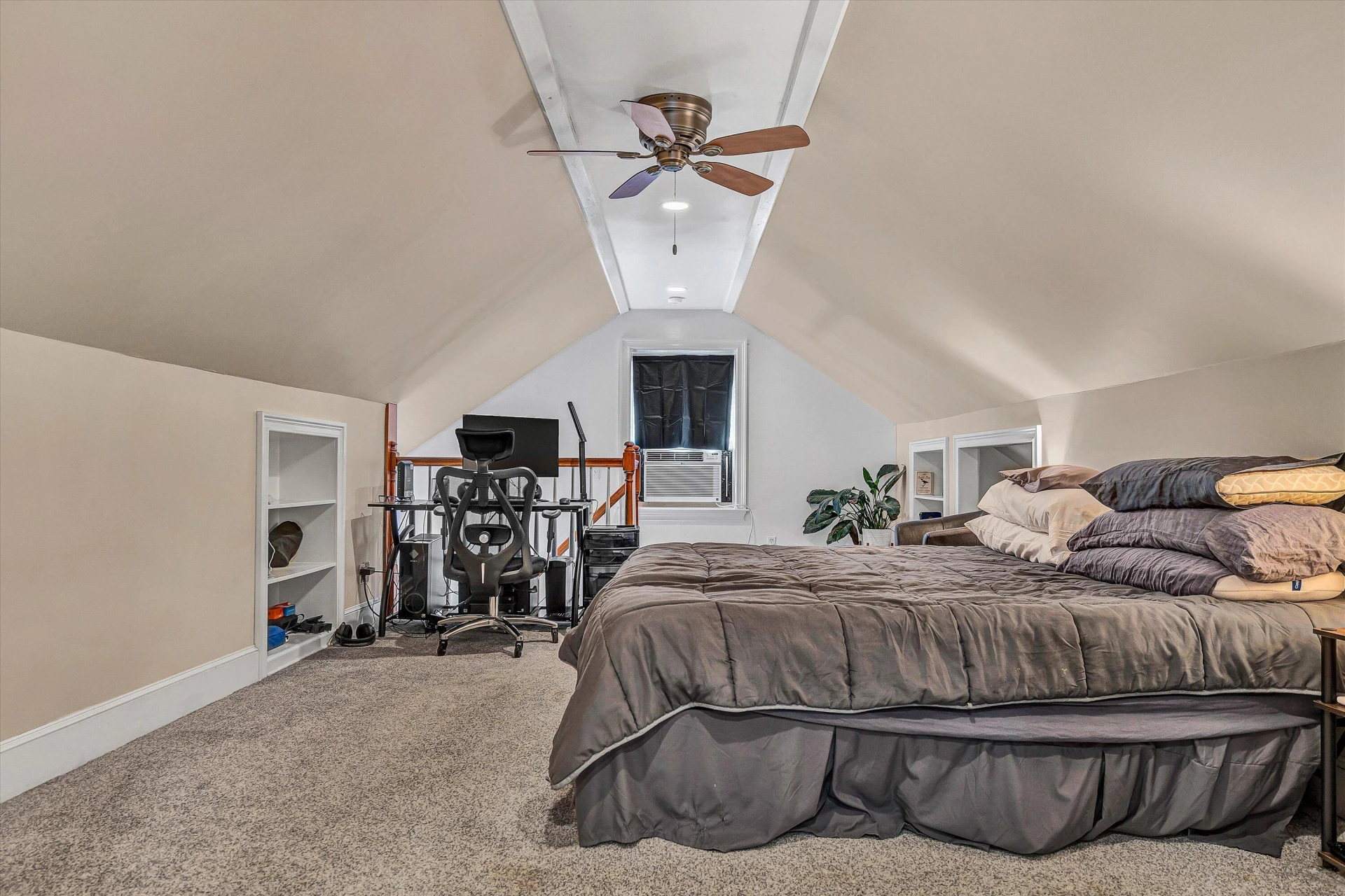 303 Goodwin AVE - Photo 20