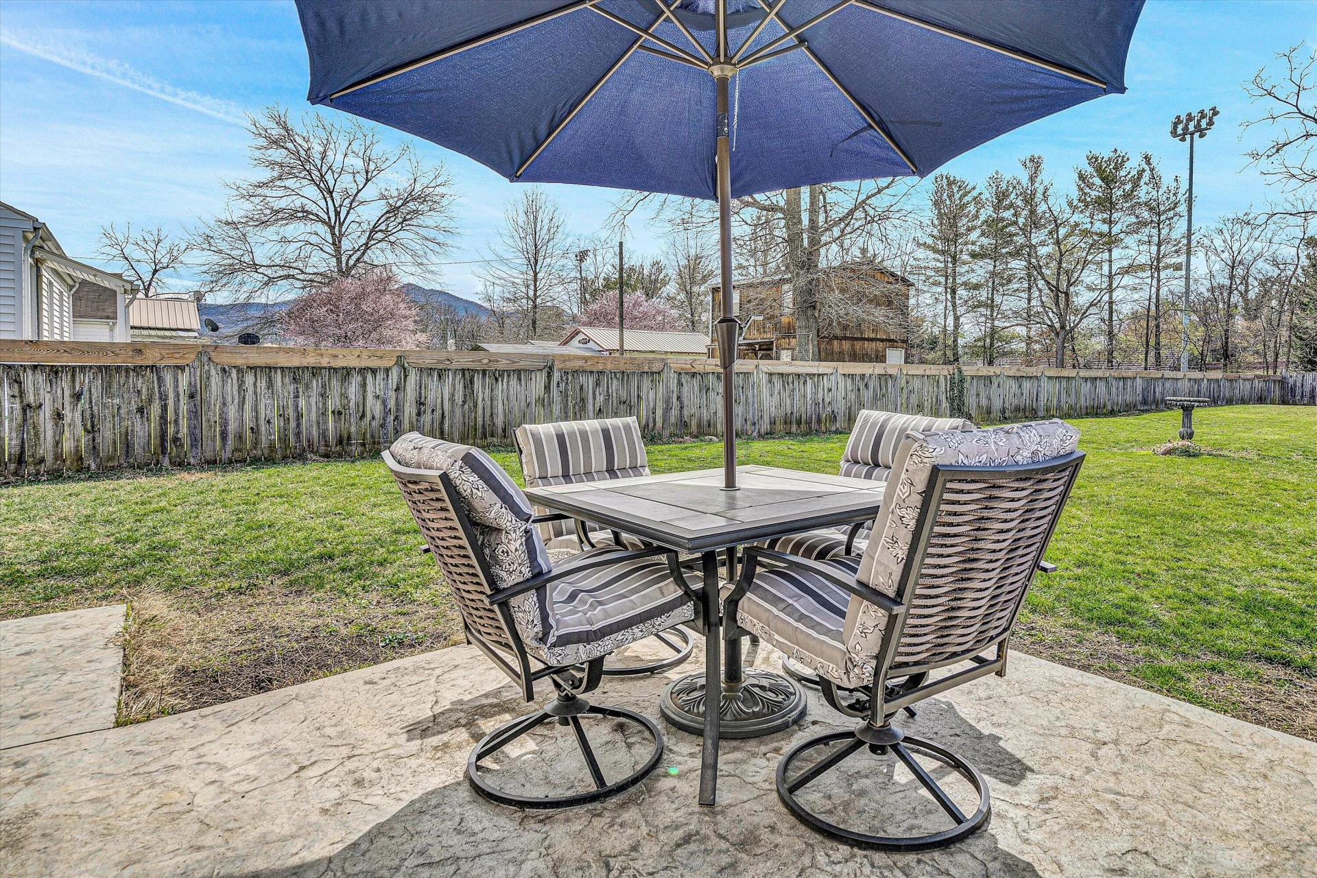 303 Goodwin AVE - Photo 31