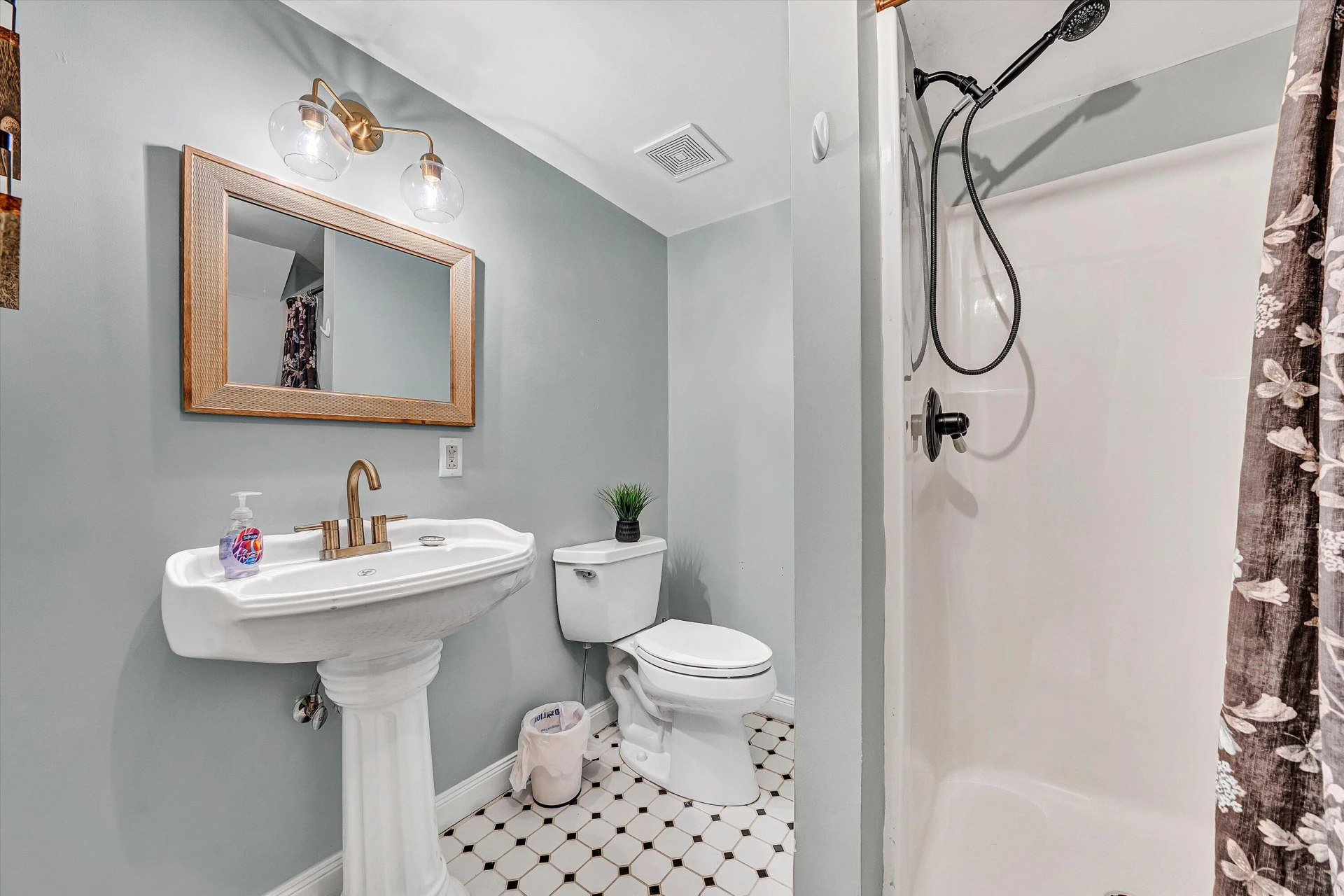 1536 Mount Airy RD - Photo 41