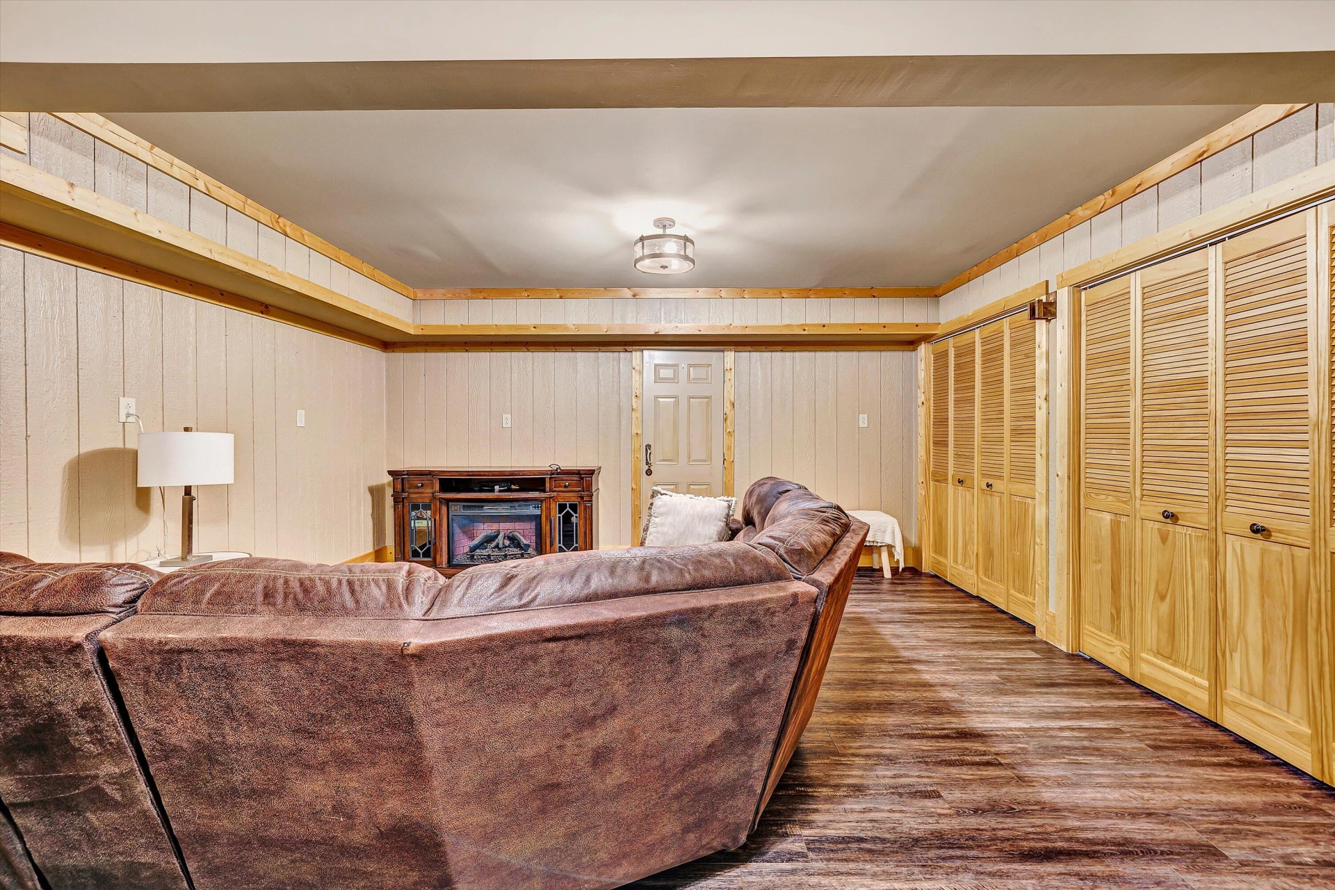 1536 Mount Airy RD - Photo 45