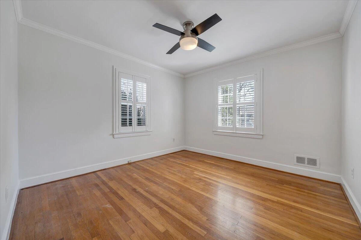 2937 Oak Crest AVE - Photo 20