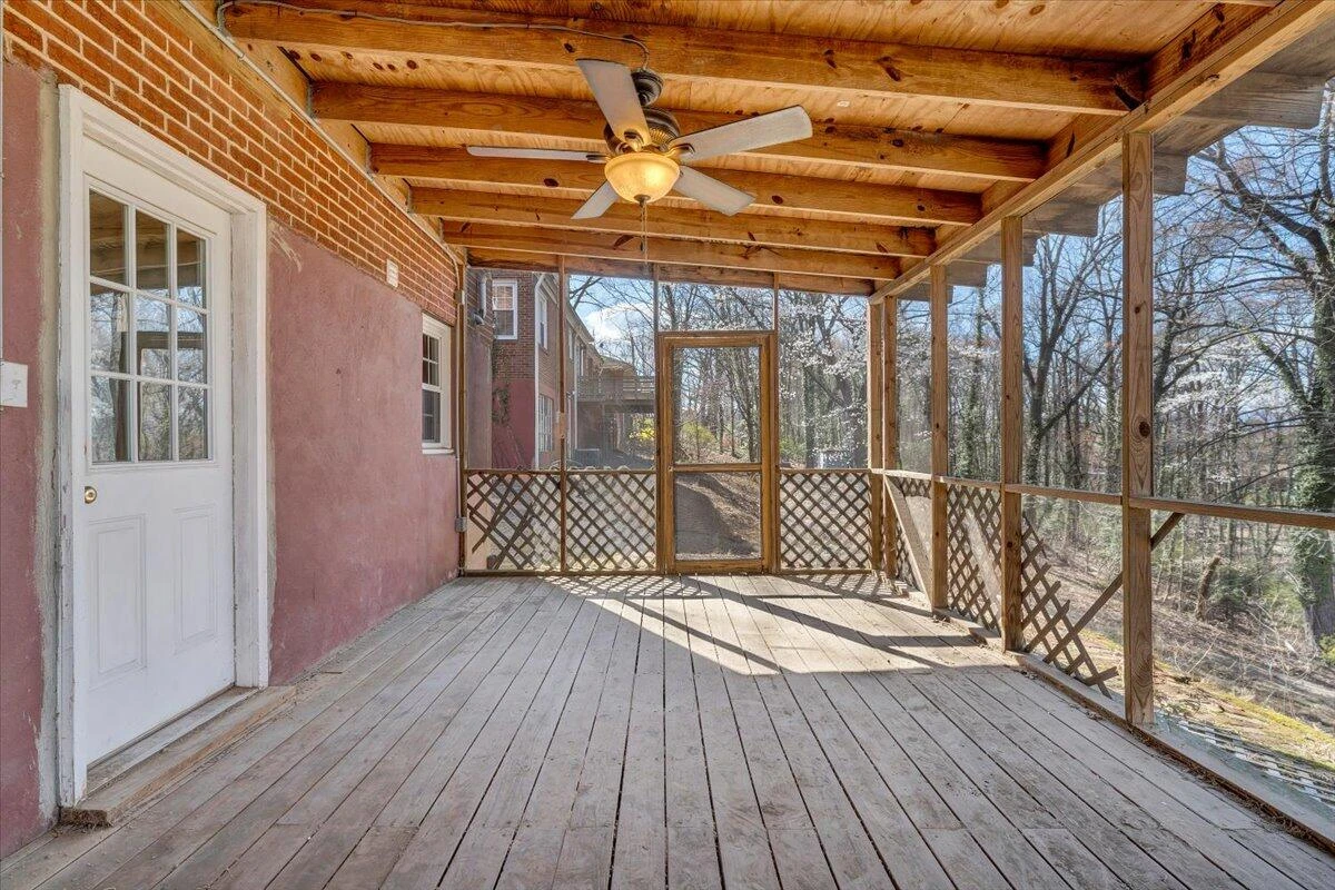2937 Oak Crest AVE - Photo 34