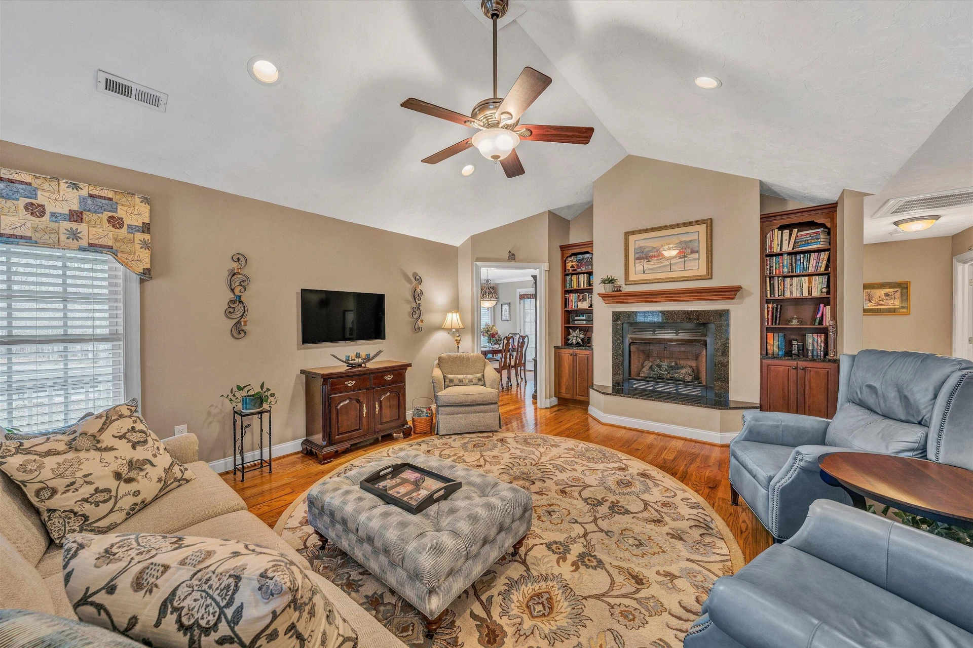 1028 Marie DR - Photo 21