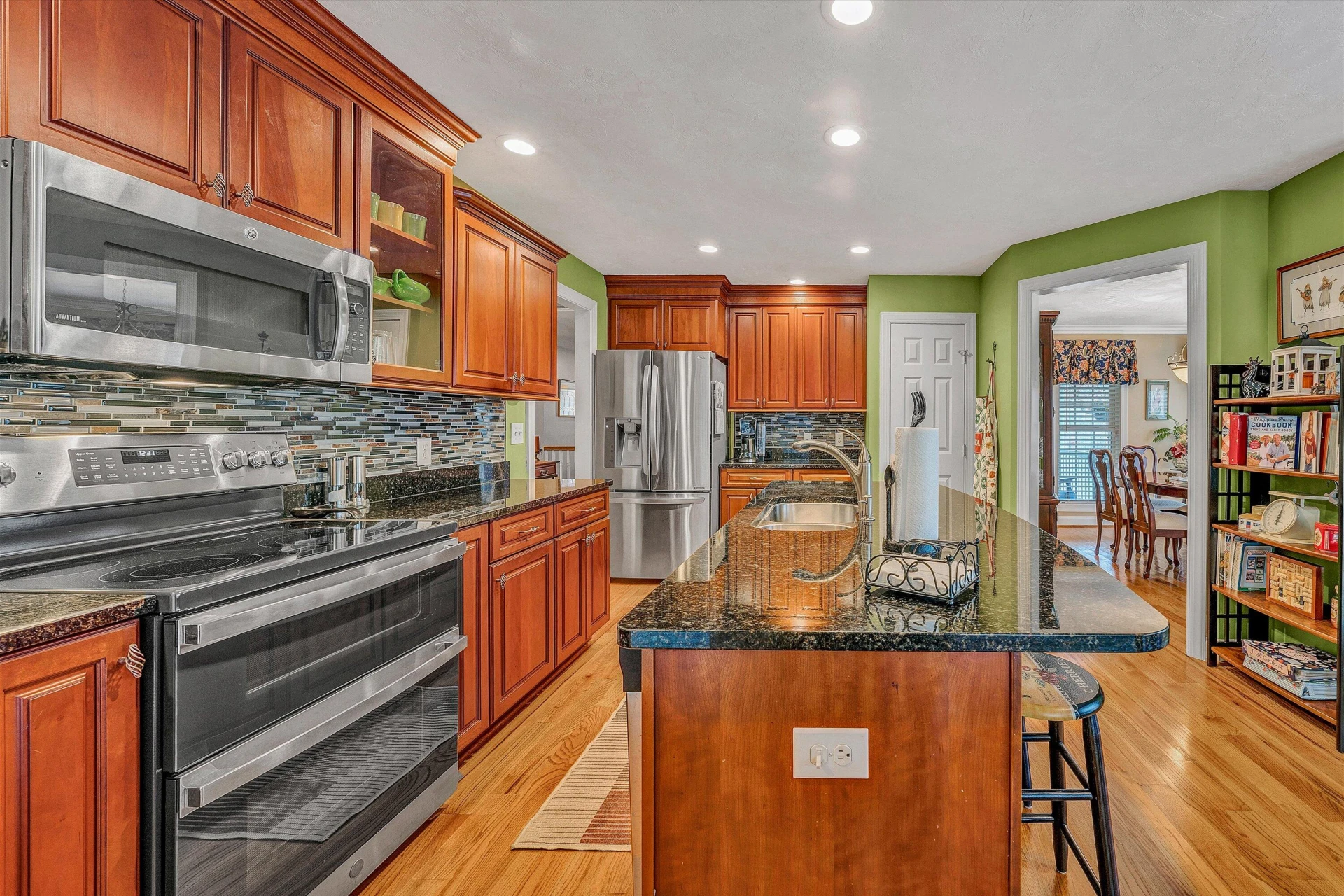1028 Marie DR - Photo 24