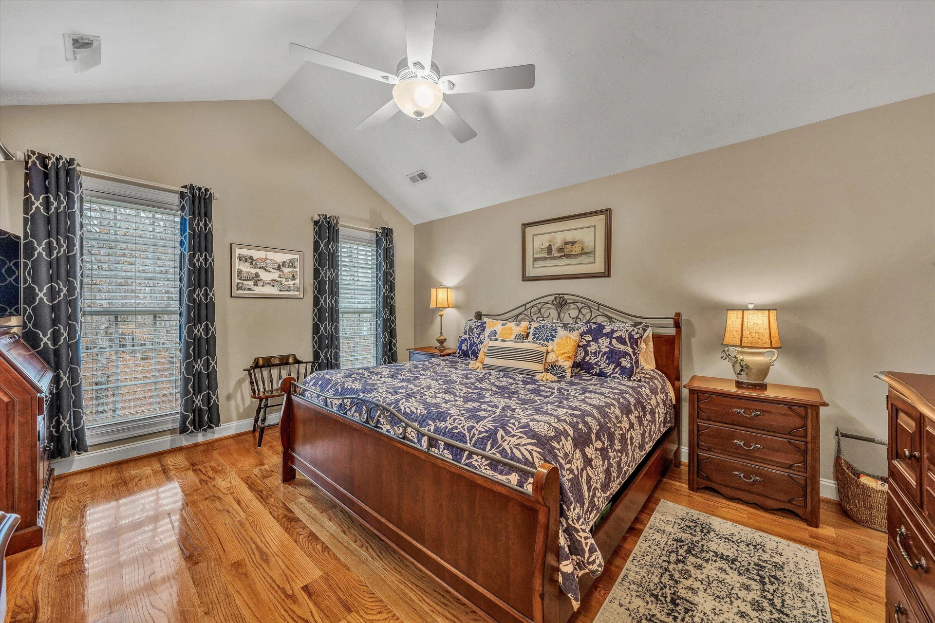 1028 Marie DR - Photo 29