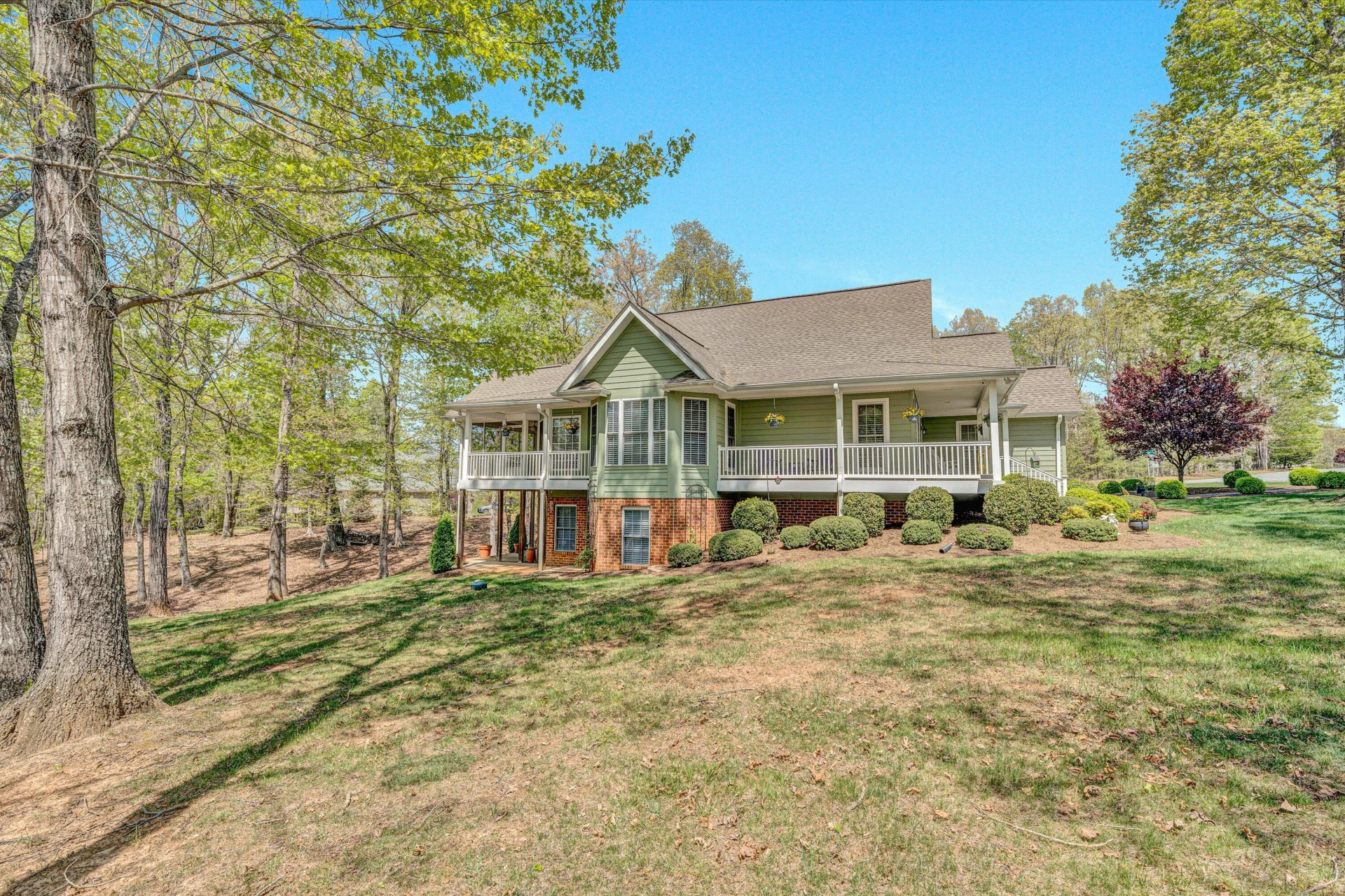 1028 Marie DR - Photo 6