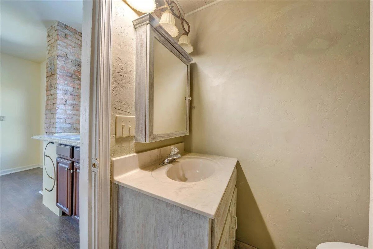 916 Dale AVE - Photo 17