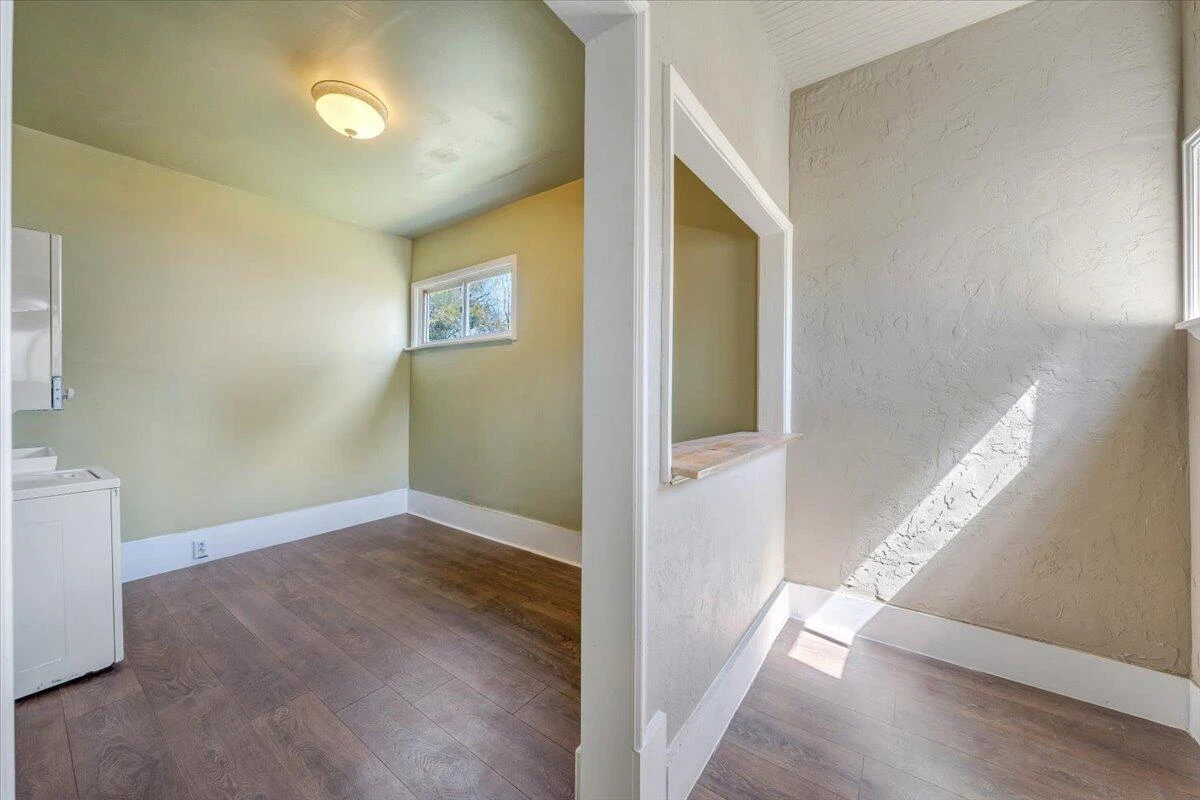 916 Dale AVE - Photo 19