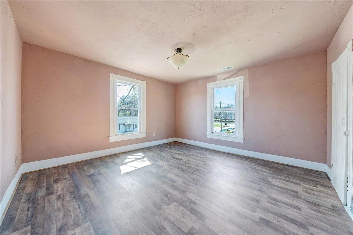 916 Dale AVE - Photo 27