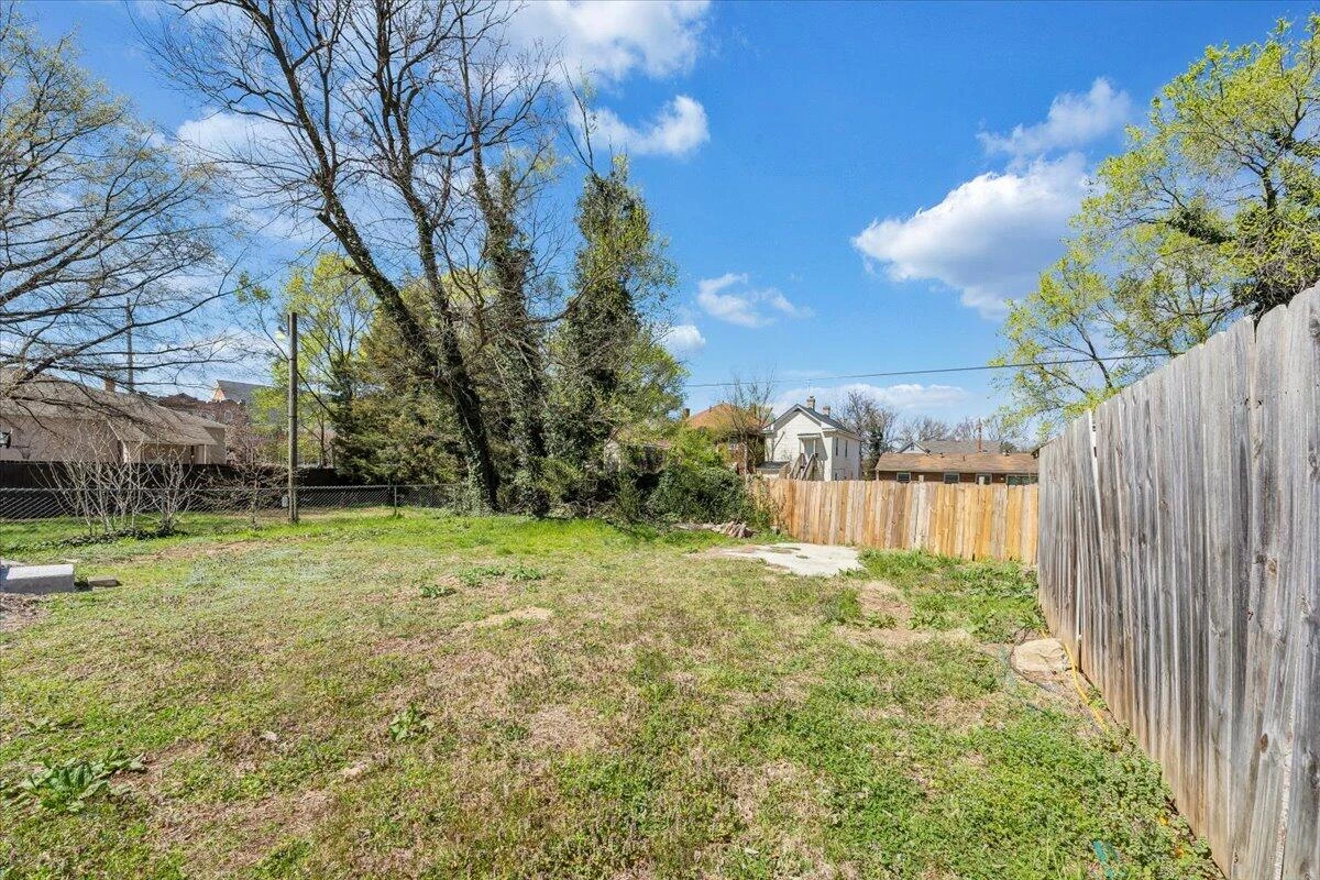 916 Dale AVE - Photo 36