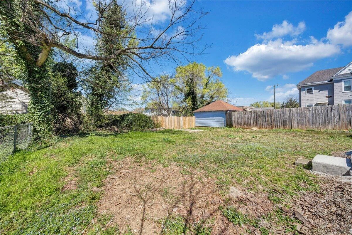 916 Dale AVE - Photo 37