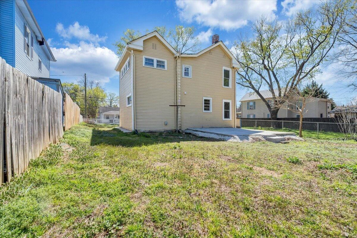 916 Dale AVE - Photo 38