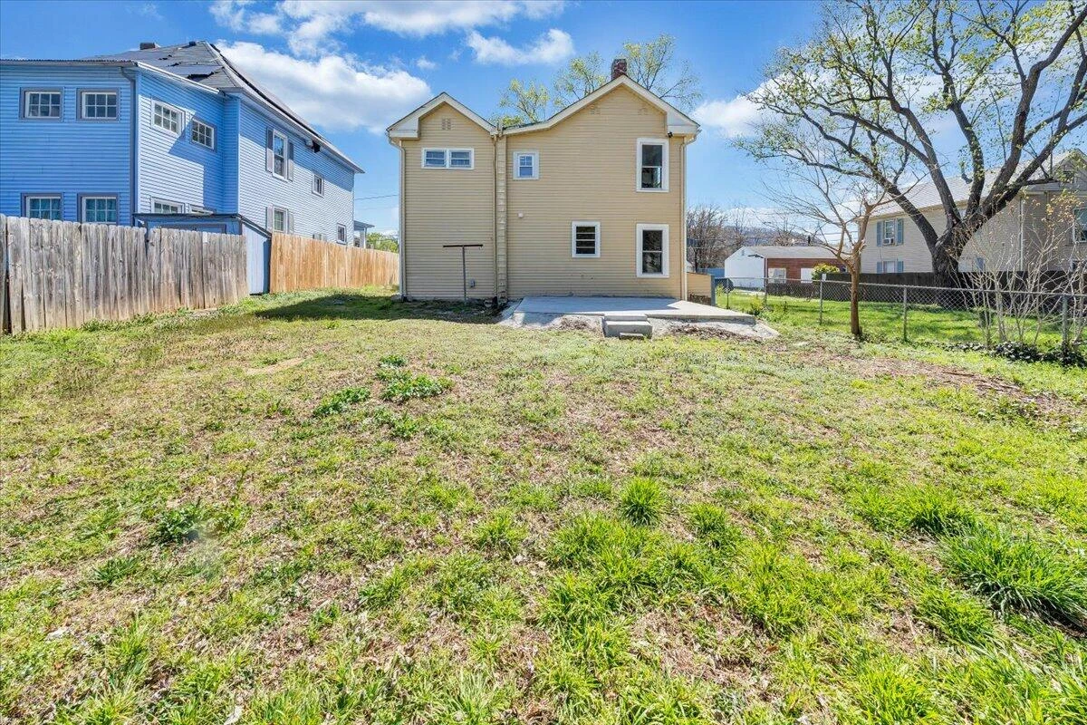 916 Dale AVE - Photo 41