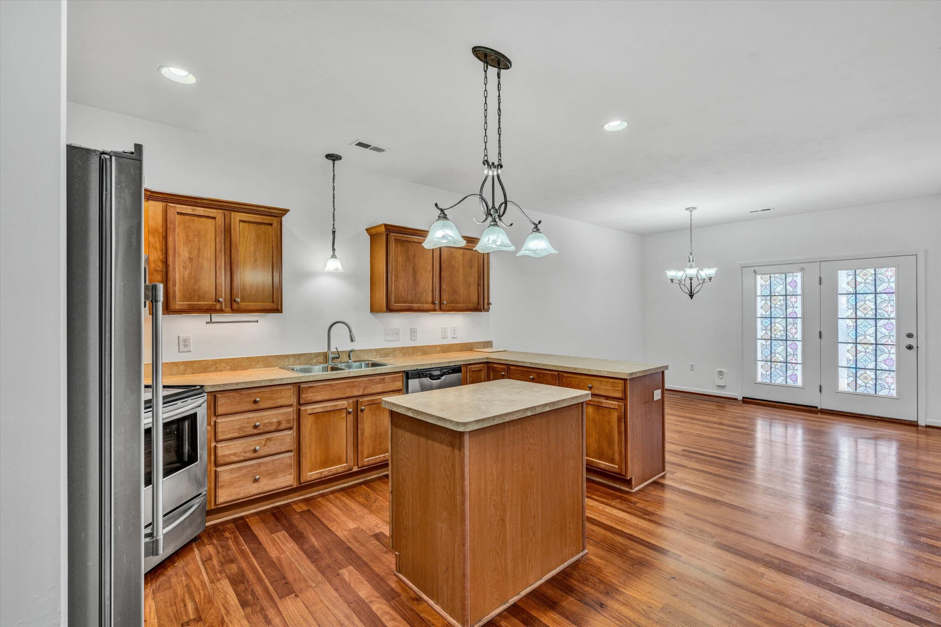 88 Maple ST - Photo 12