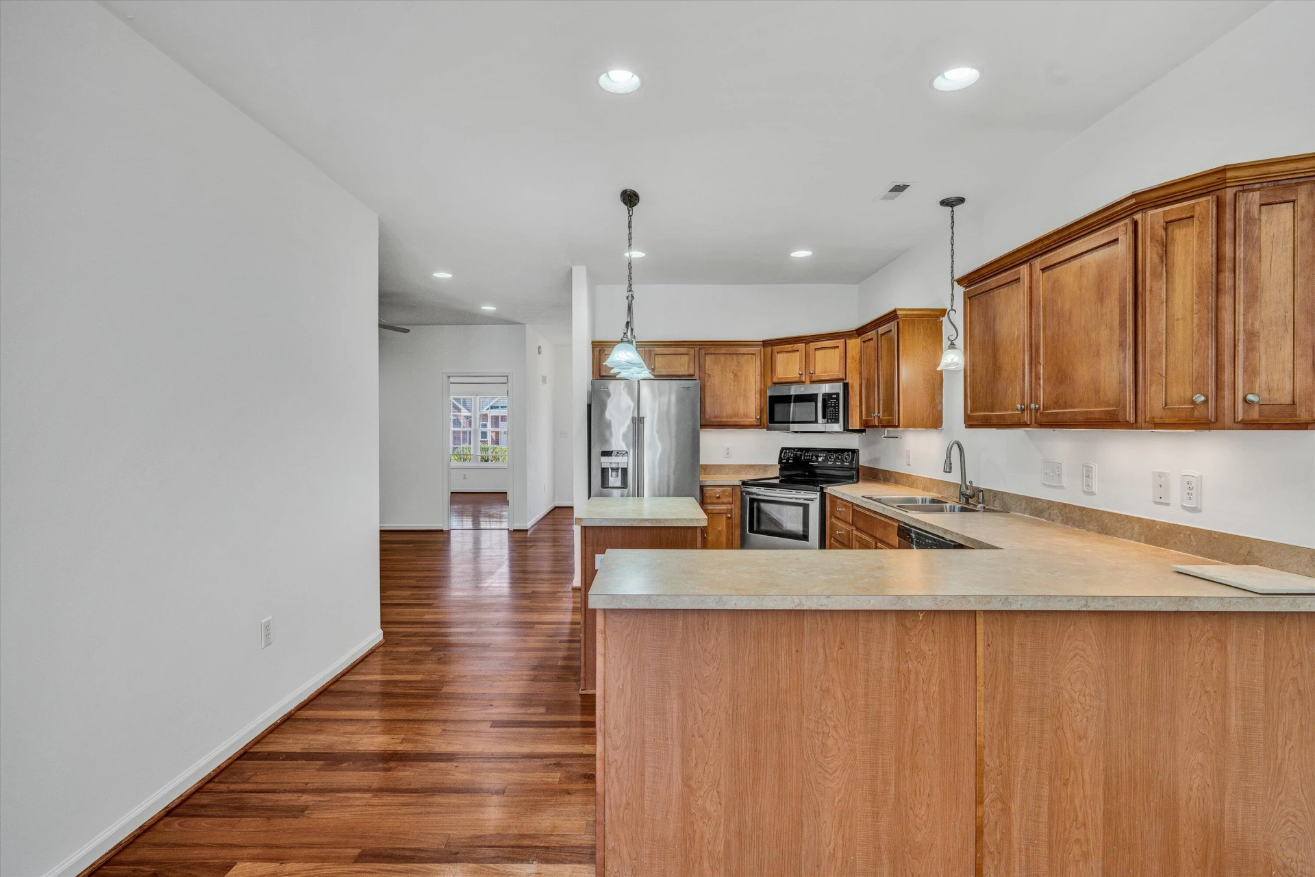 88 Maple ST - Photo 16
