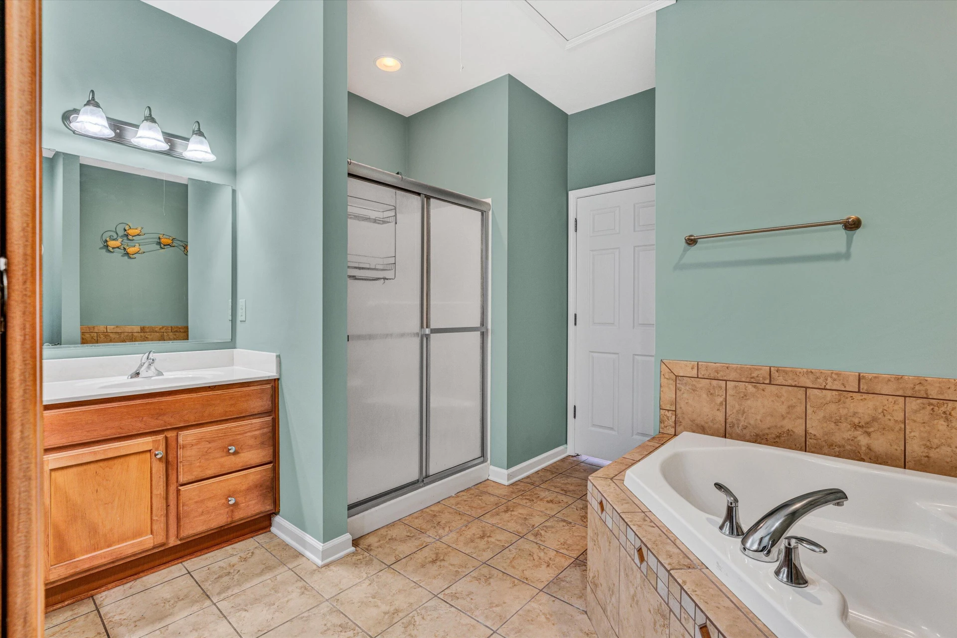 88 Maple ST - Photo 24
