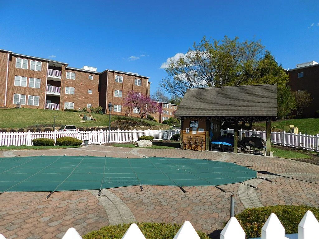 3045 Mcvitty Forest DR #319 - Photo 34