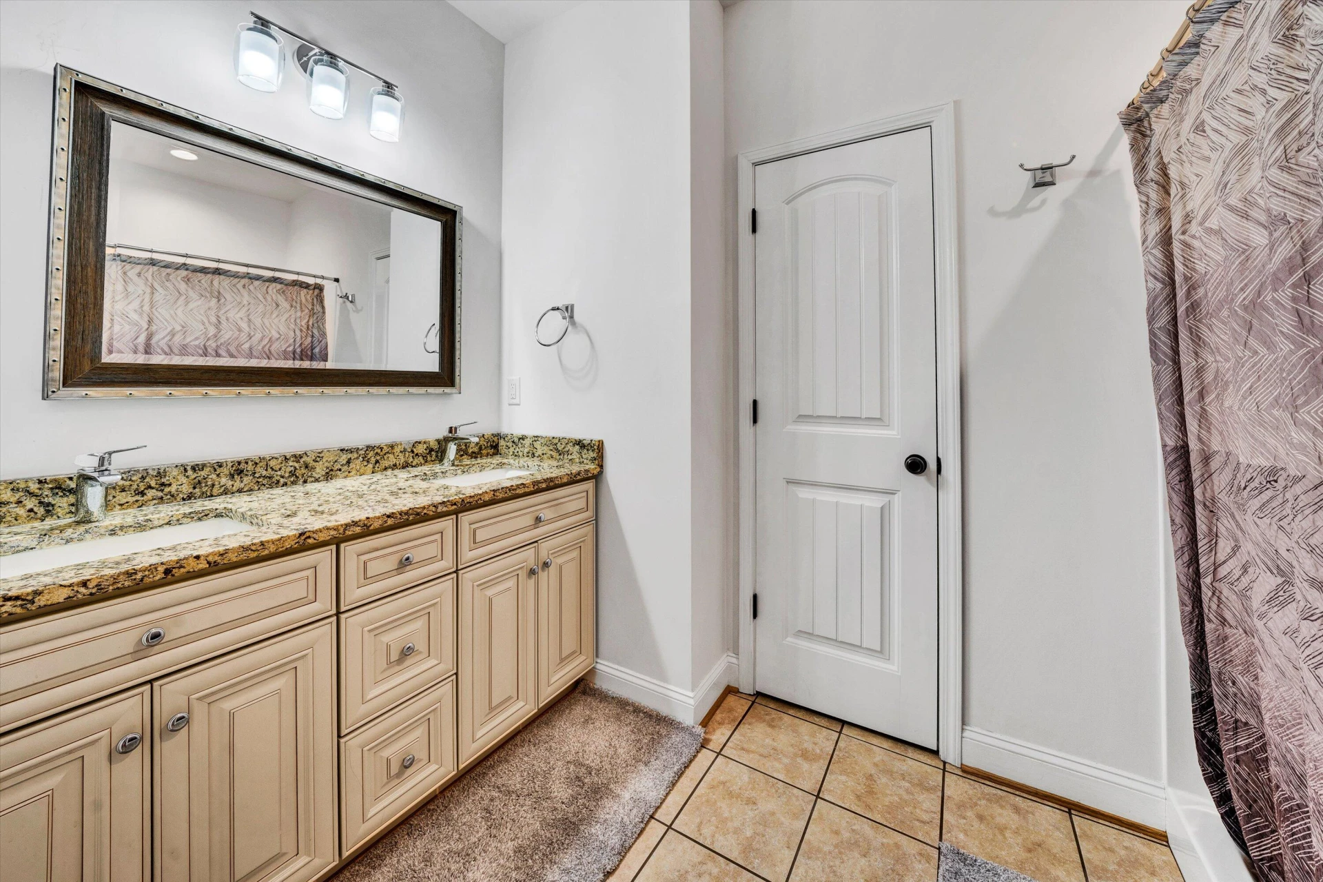 1252 Trafalgar DR - Photo 21