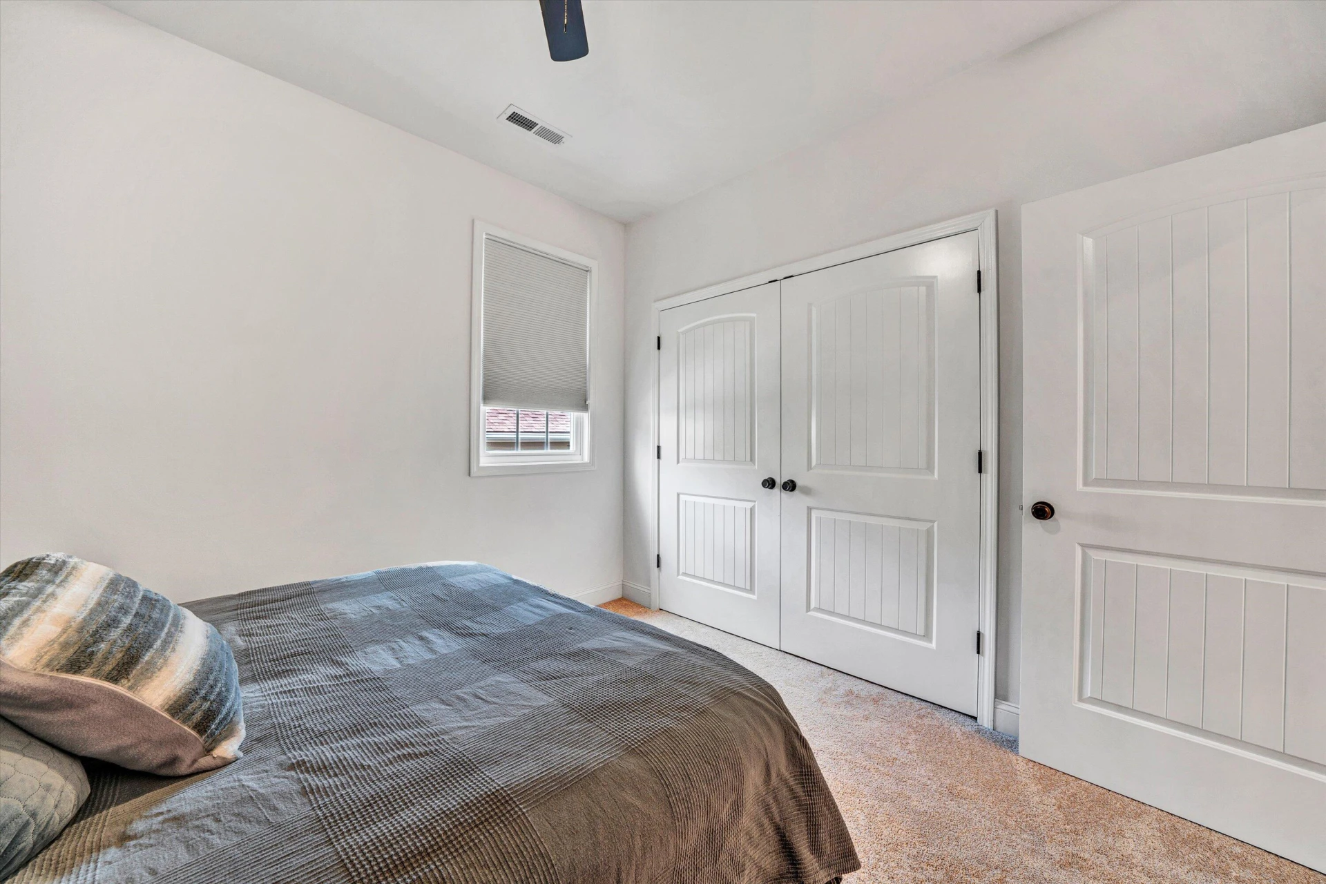 1252 Trafalgar DR - Photo 28