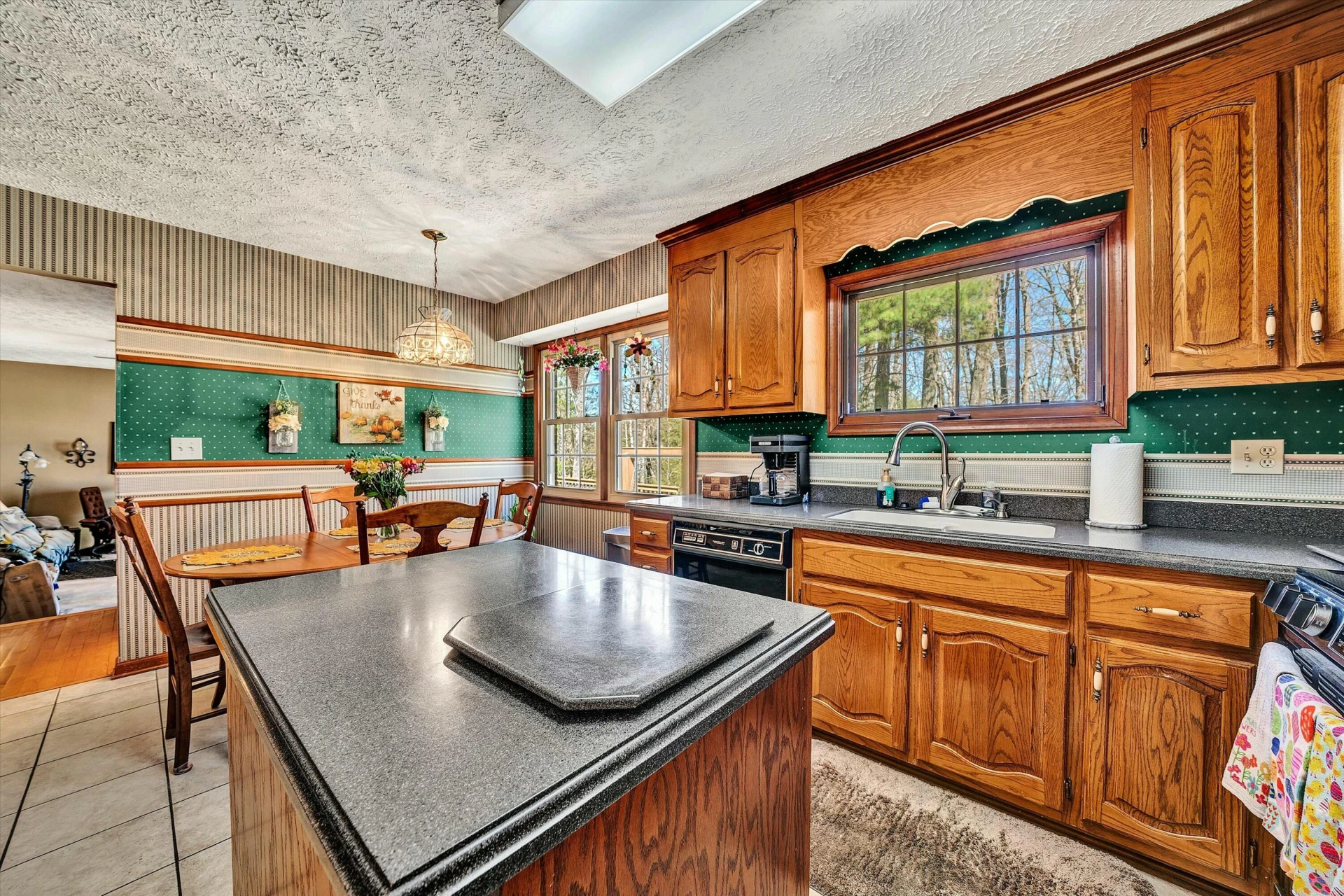 70 Belmont DR - Photo 12
