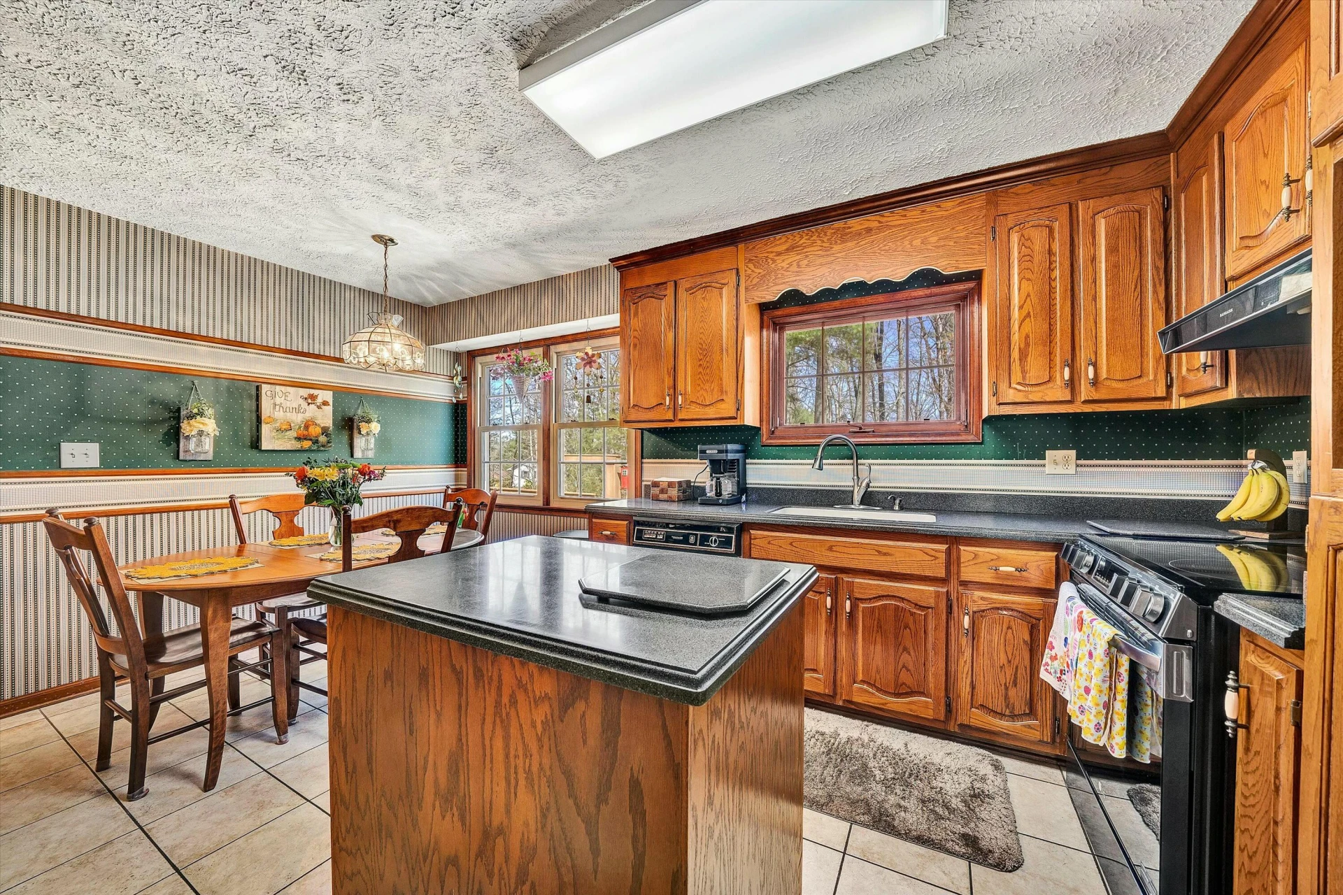 70 Belmont DR - Photo 13