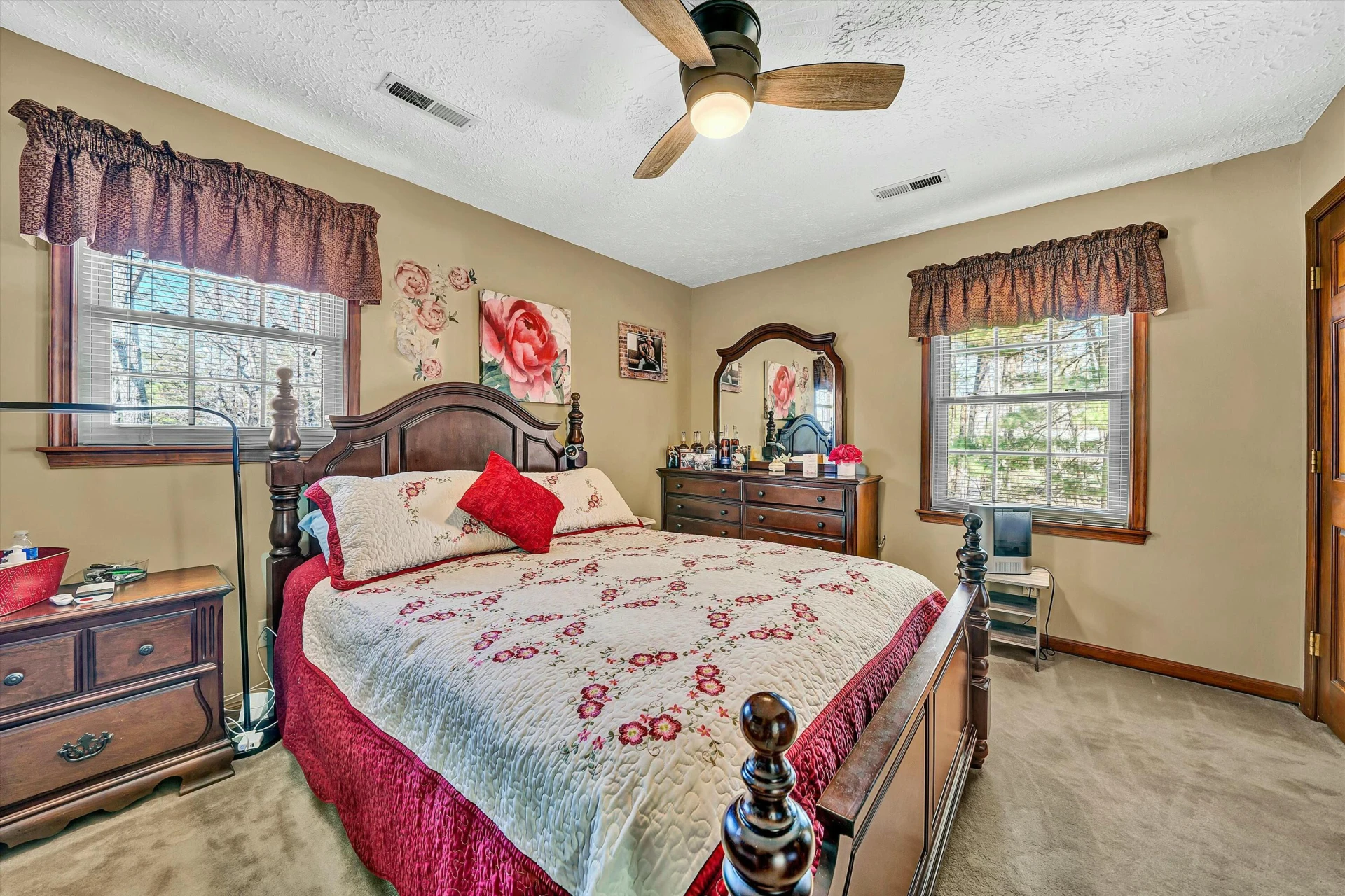 70 Belmont DR - Photo 30