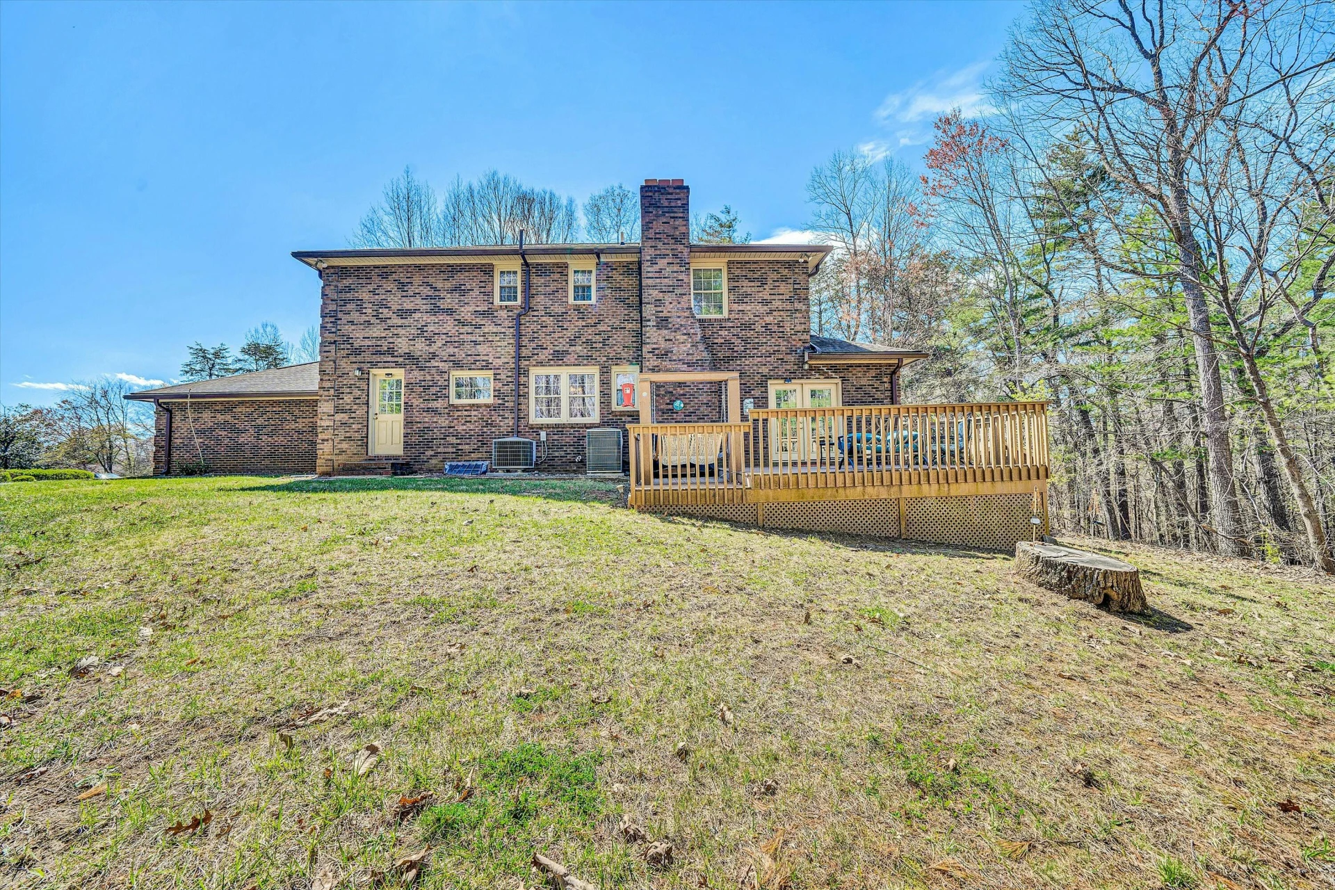 70 Belmont DR - Photo 46