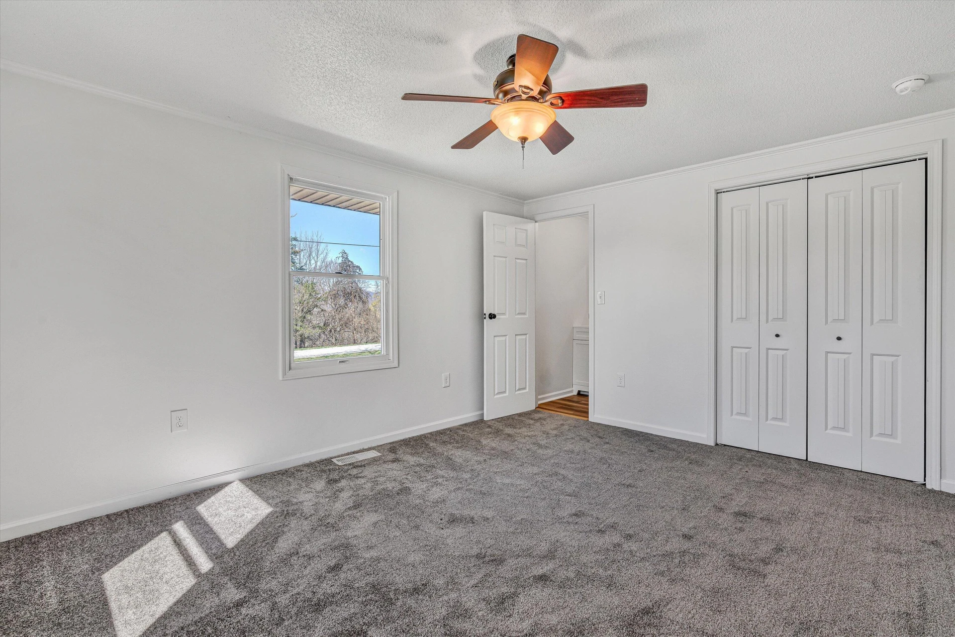 1330 Springfield DR - Photo 21